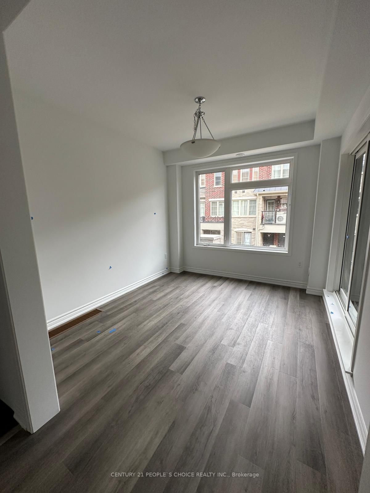 232 Keppel Circ