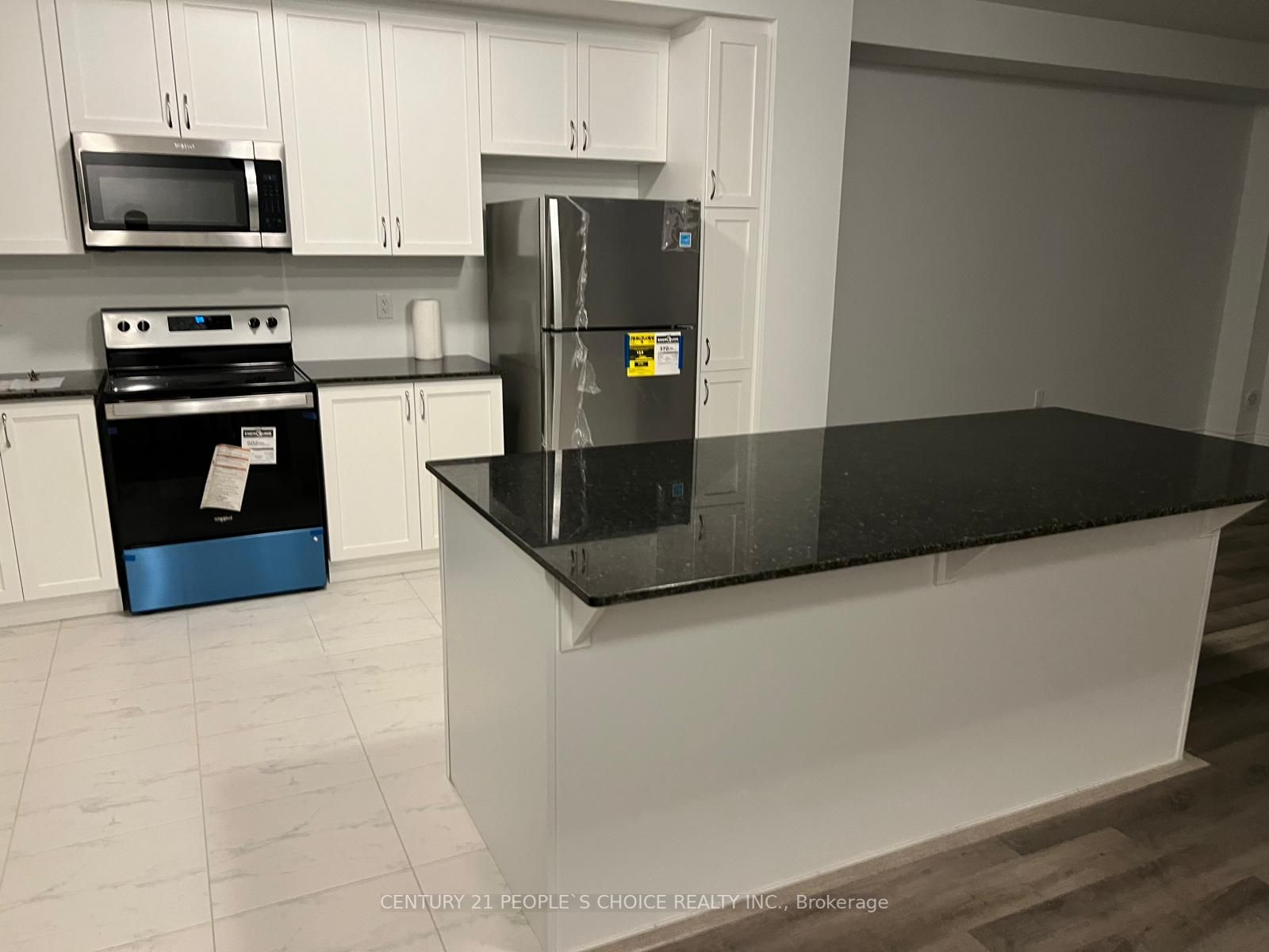 232 Keppel Circ