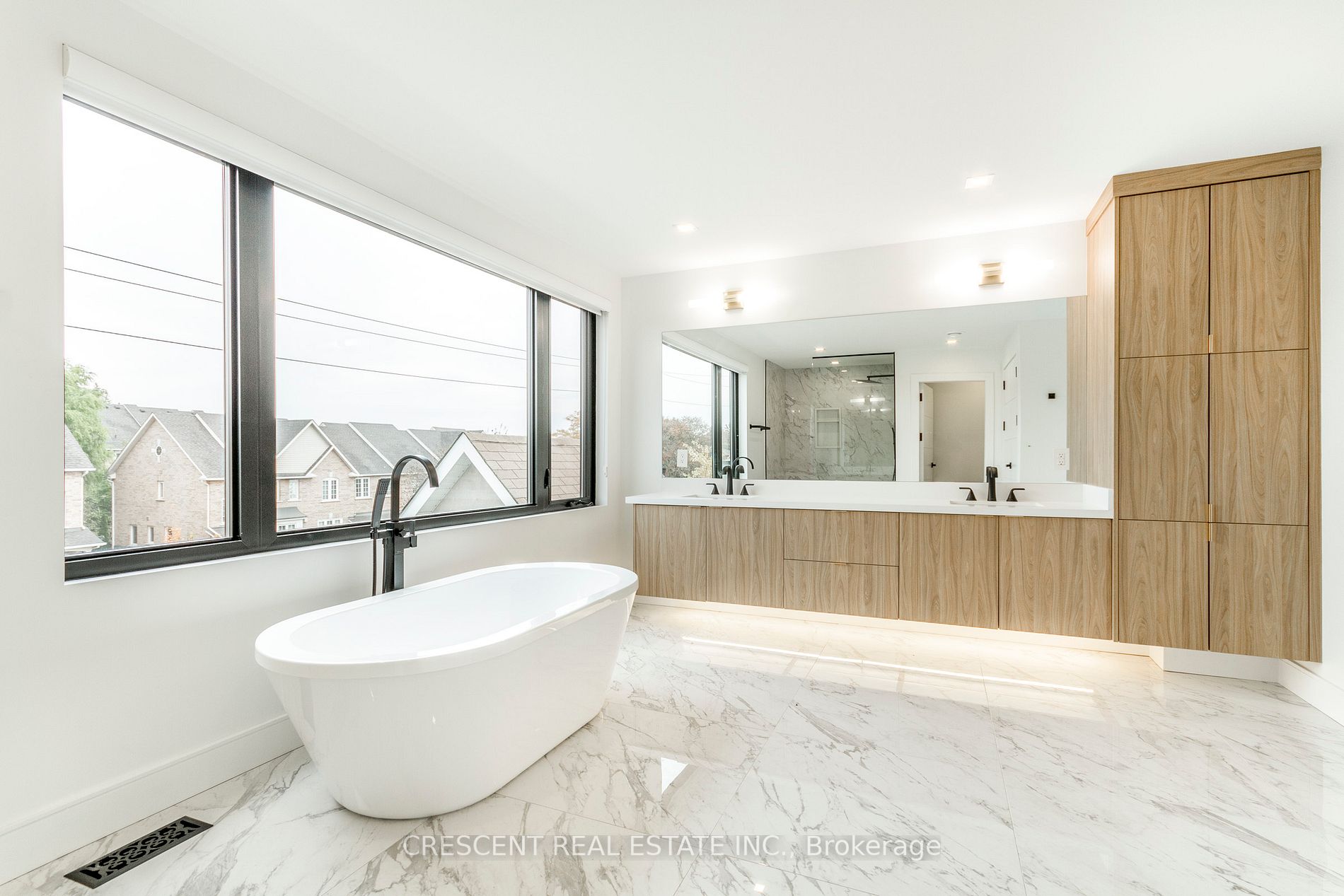 18B Thirtieth St