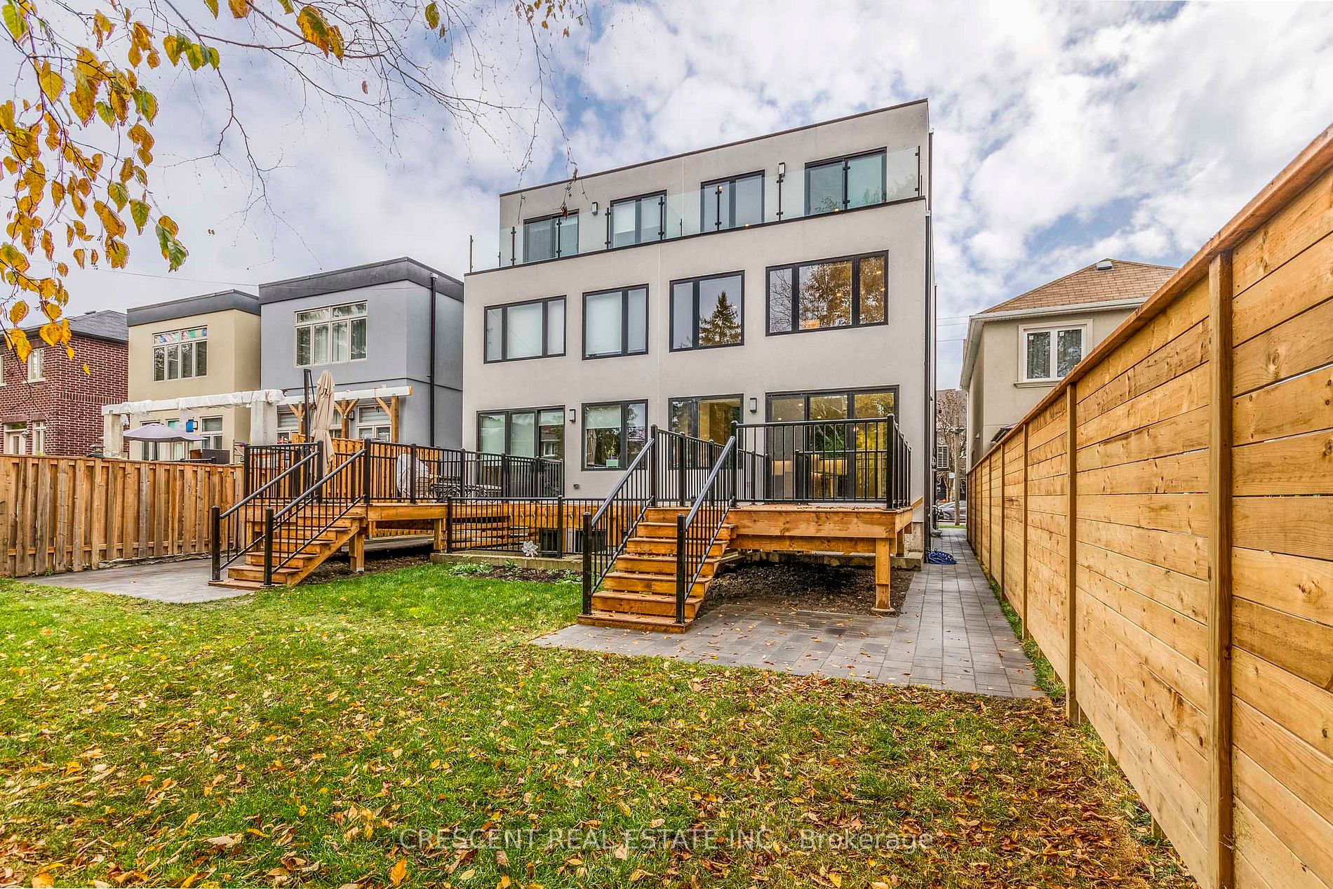 18B Thirtieth St