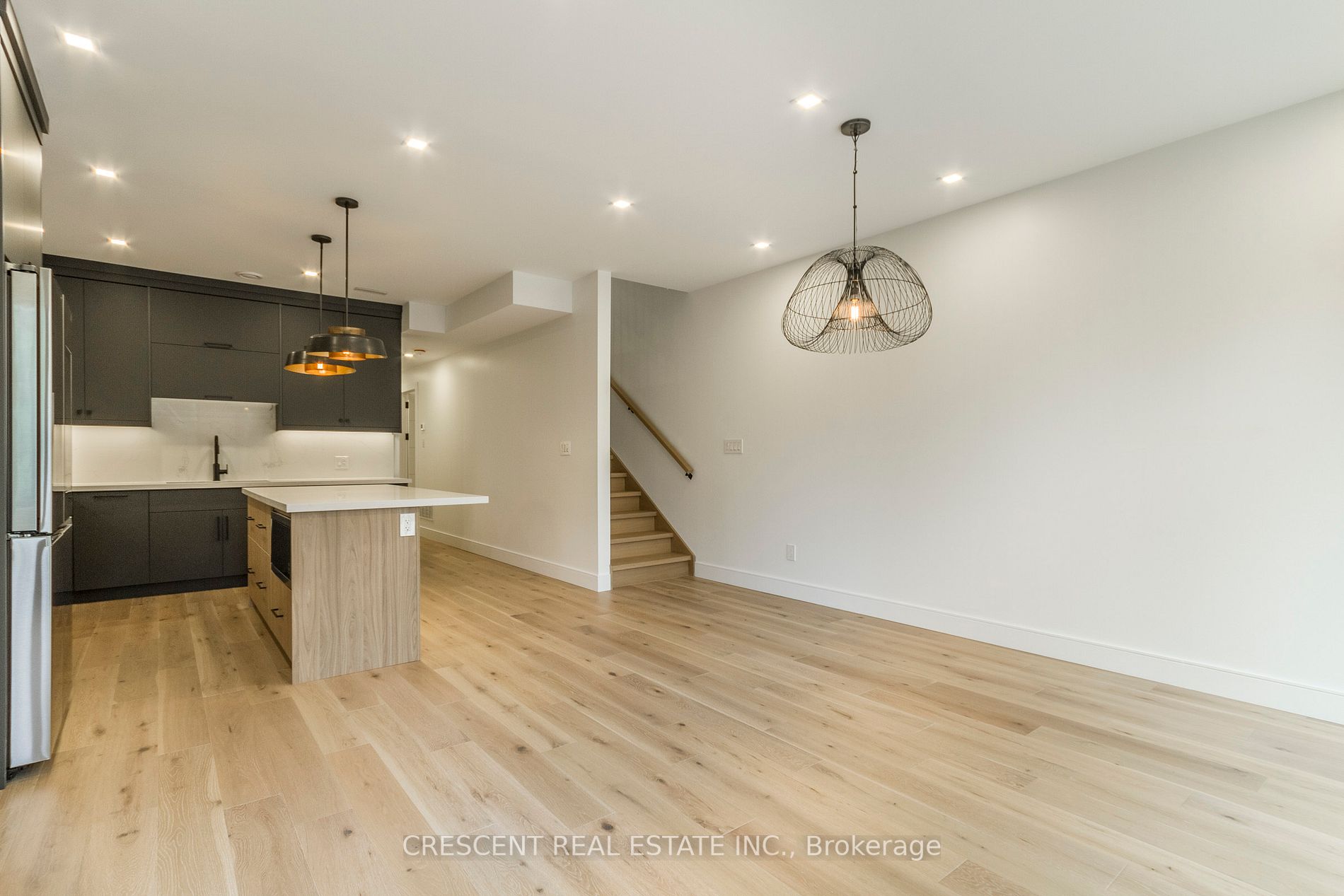 18B Thirtieth St