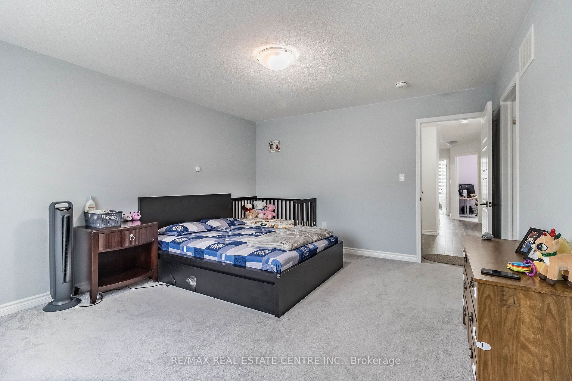72 Circus Cres