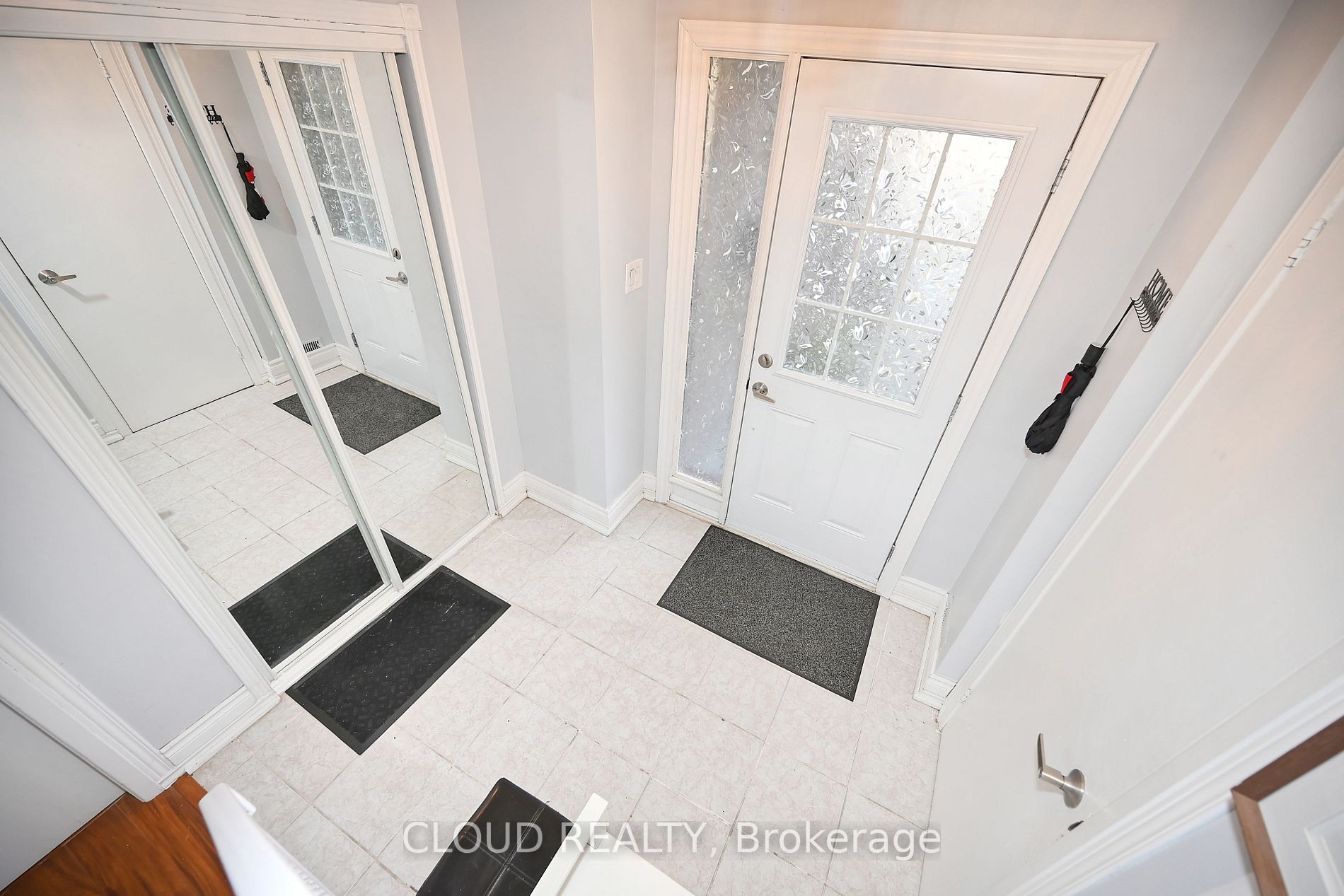 6040 Montevideo Rd, #20