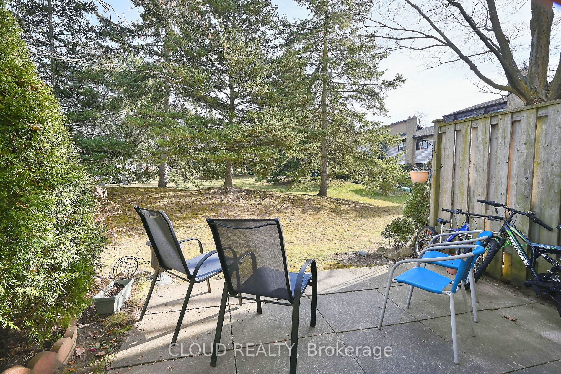 6040 Montevideo Rd, #20