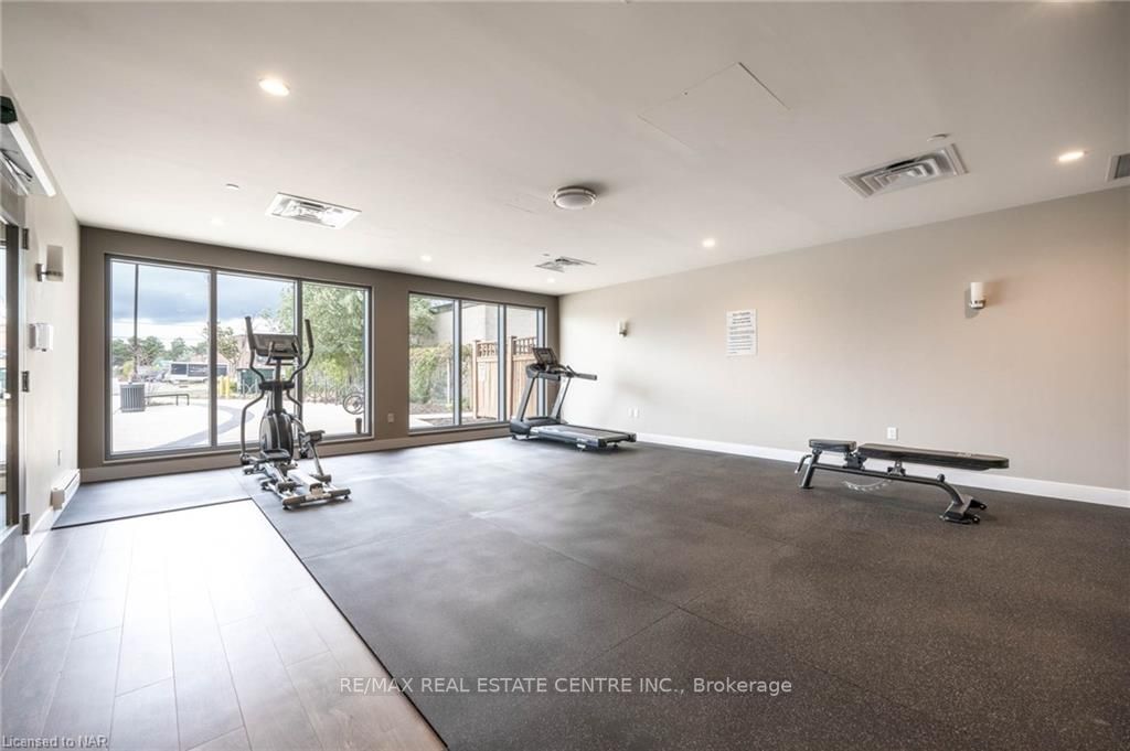 716 Main St E, #408