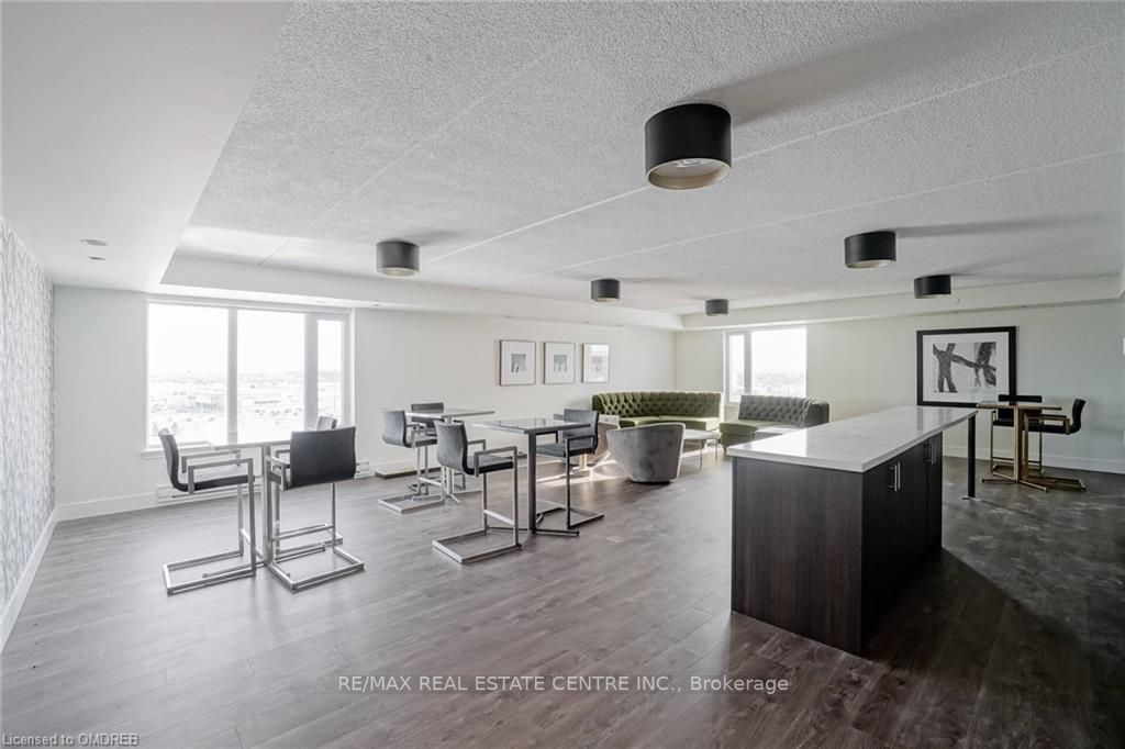 716 Main St E, #408
