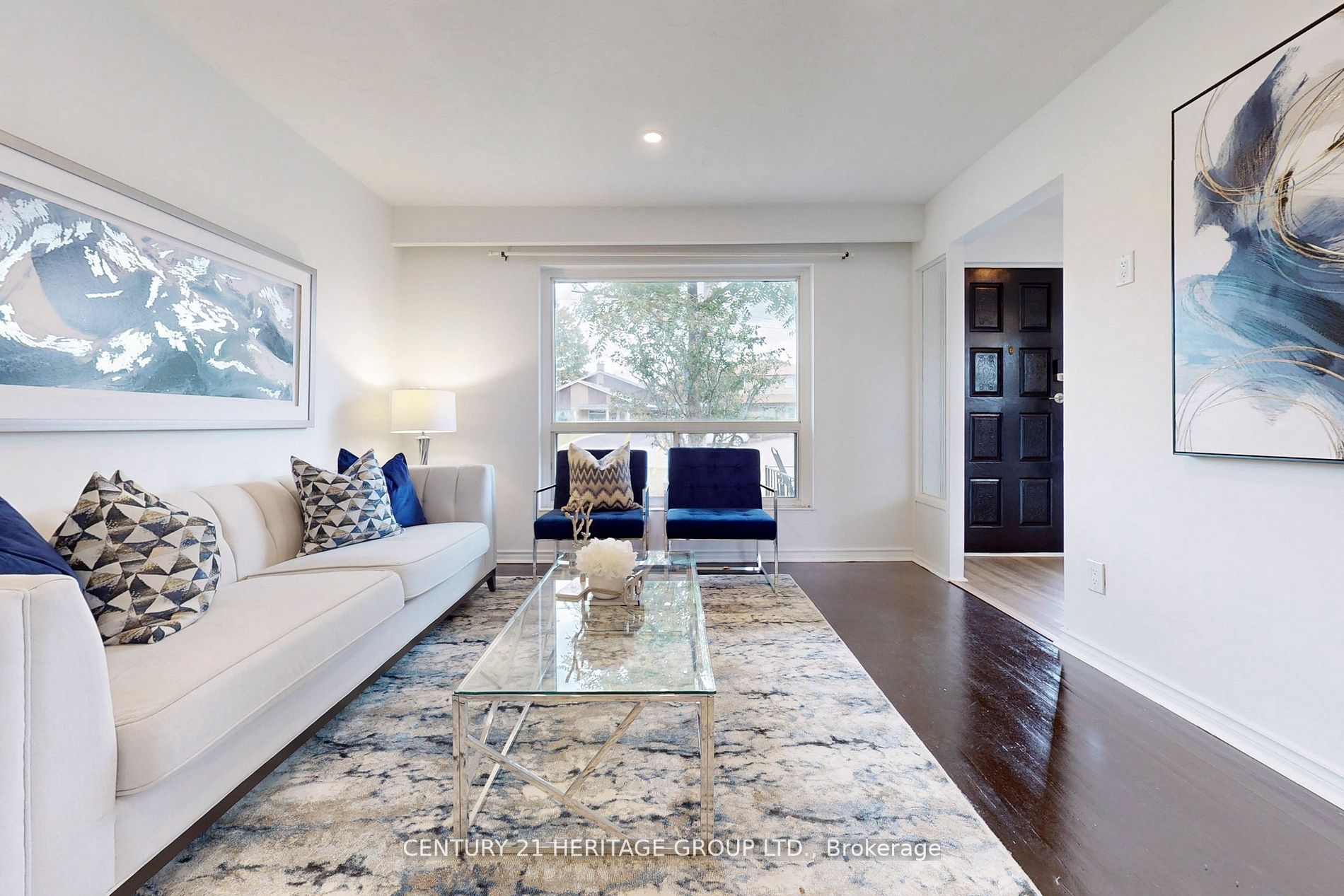 22 Azalea Crt