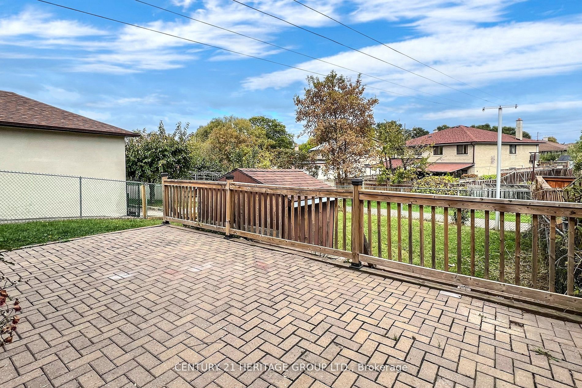 22 Azalea Crt
