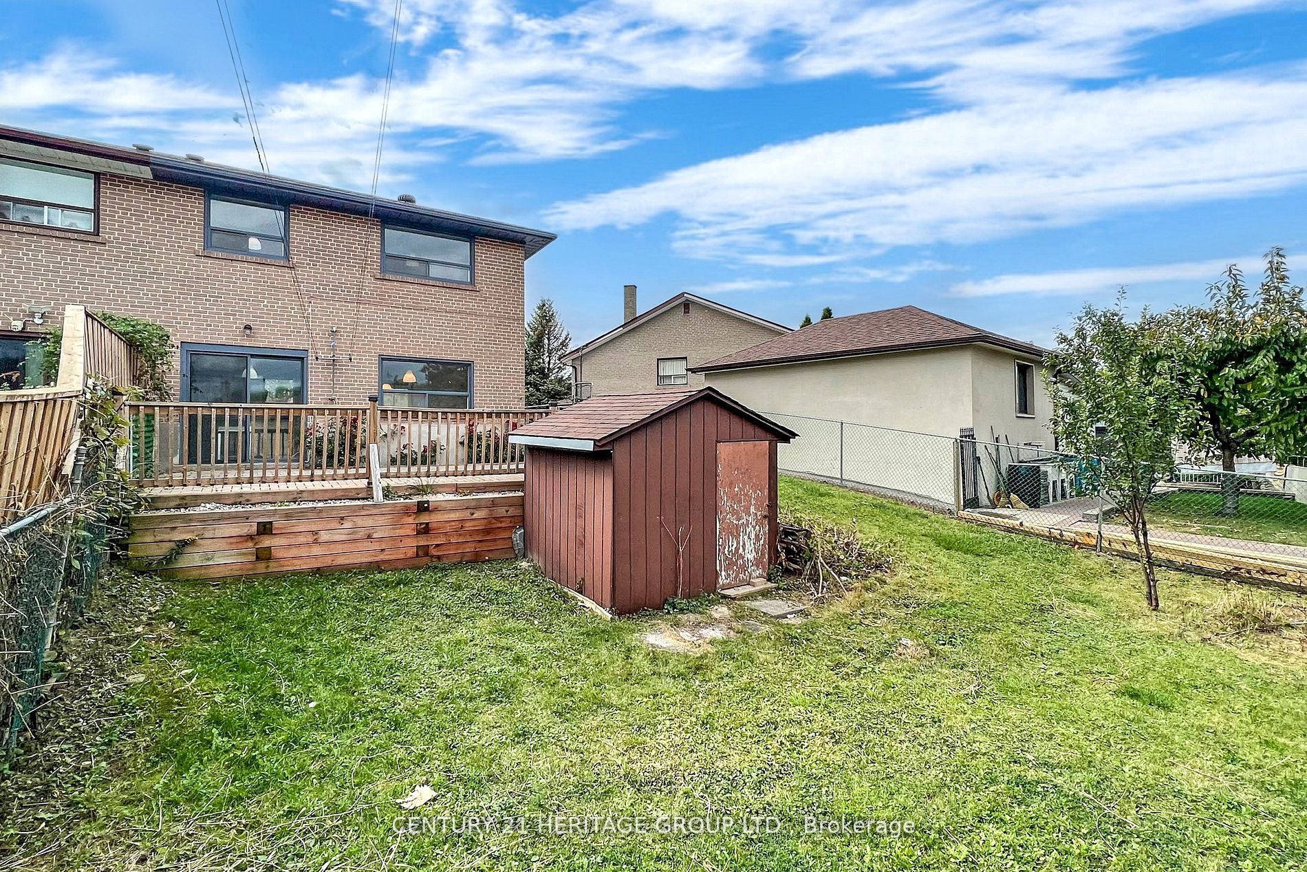 22 Azalea Crt