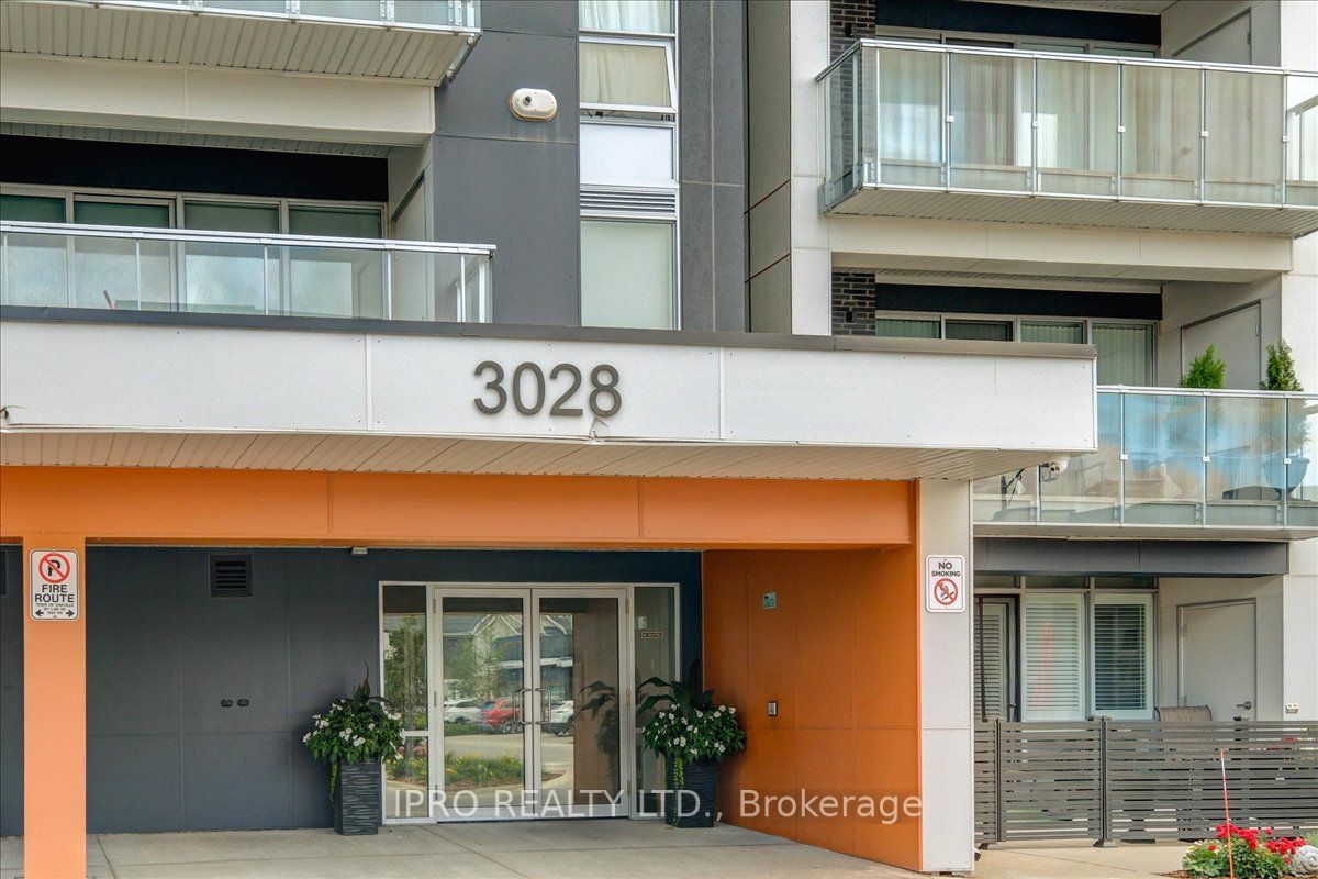 3028 Creekshore Common, #111
