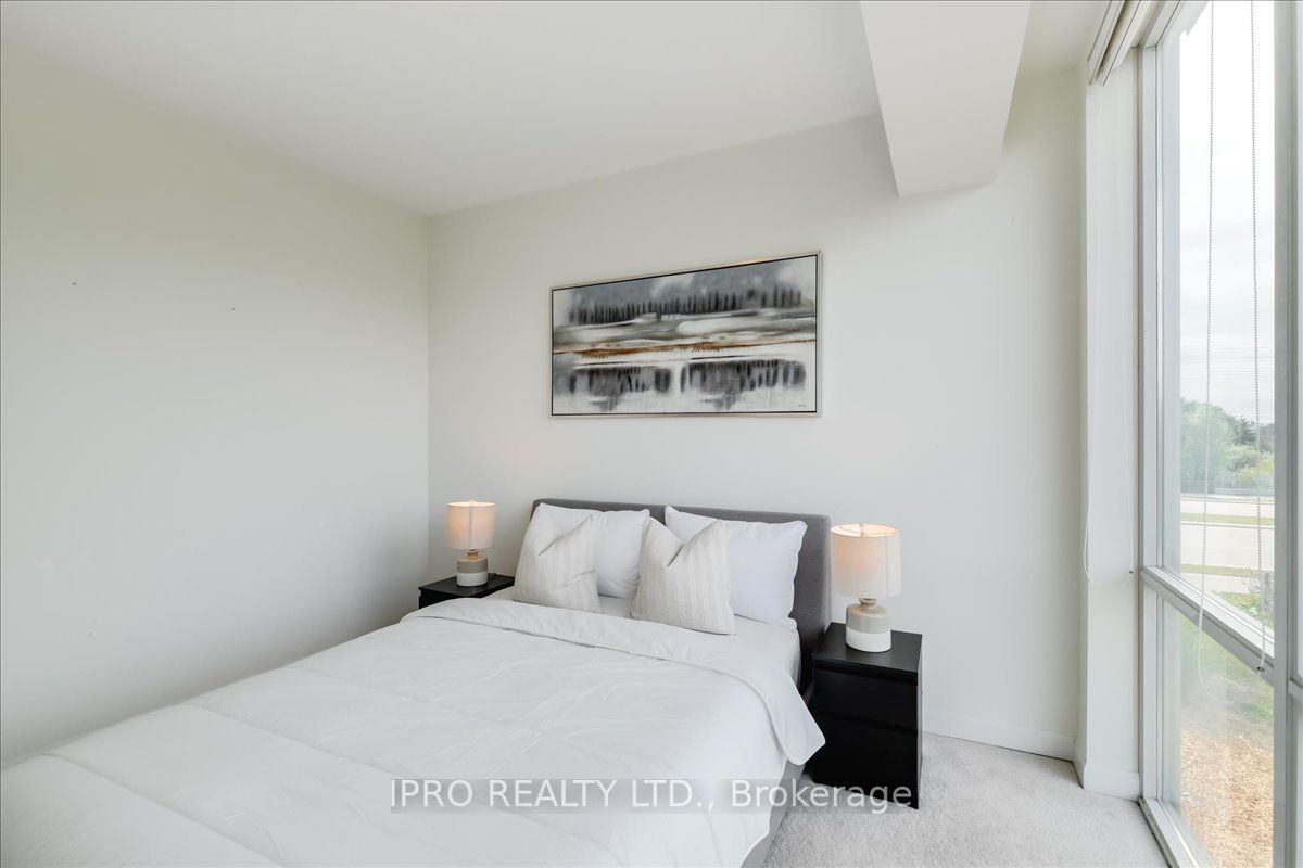 3028 Creekshore Common, #111