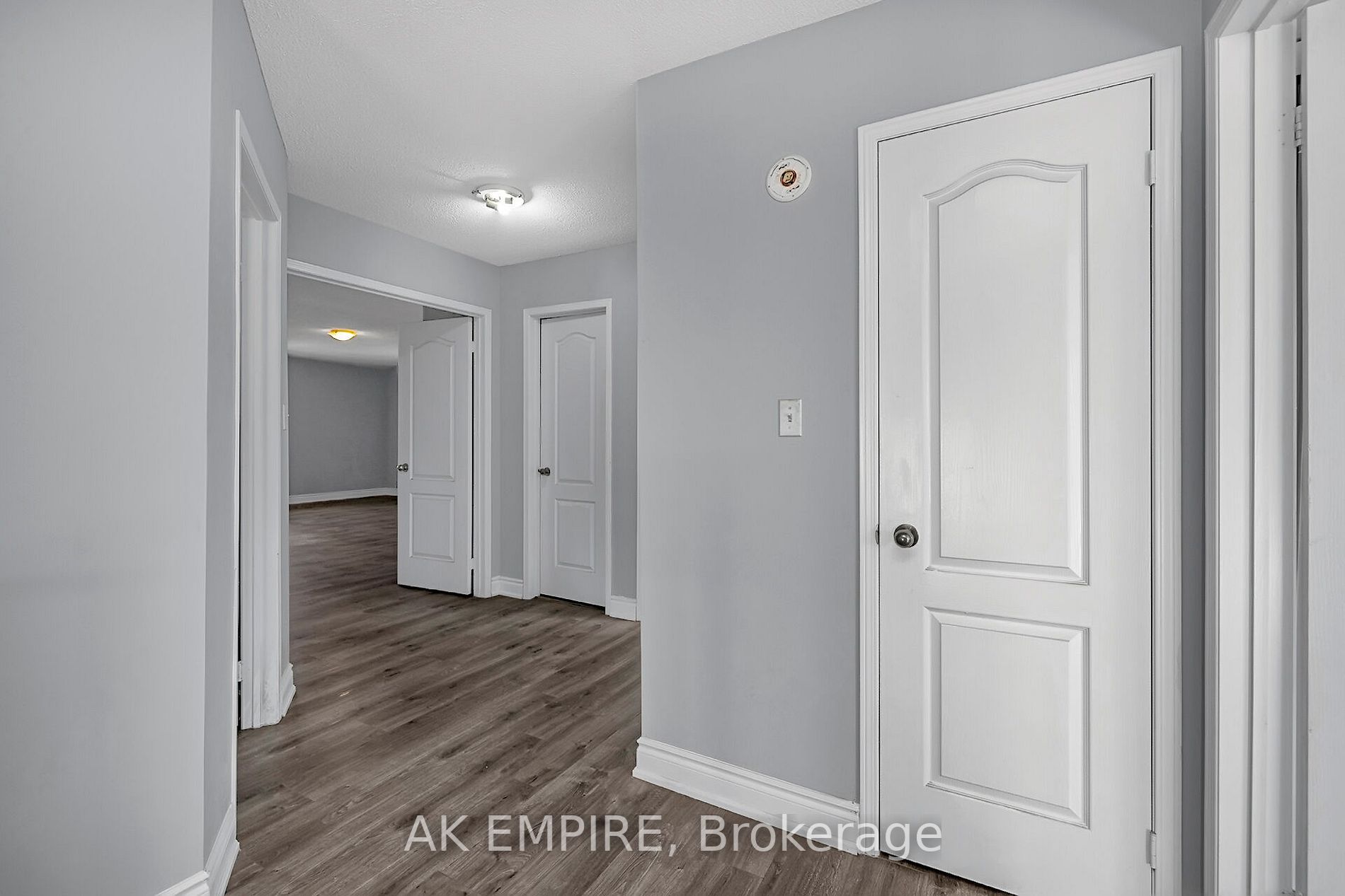 3 Maple Beach Cres