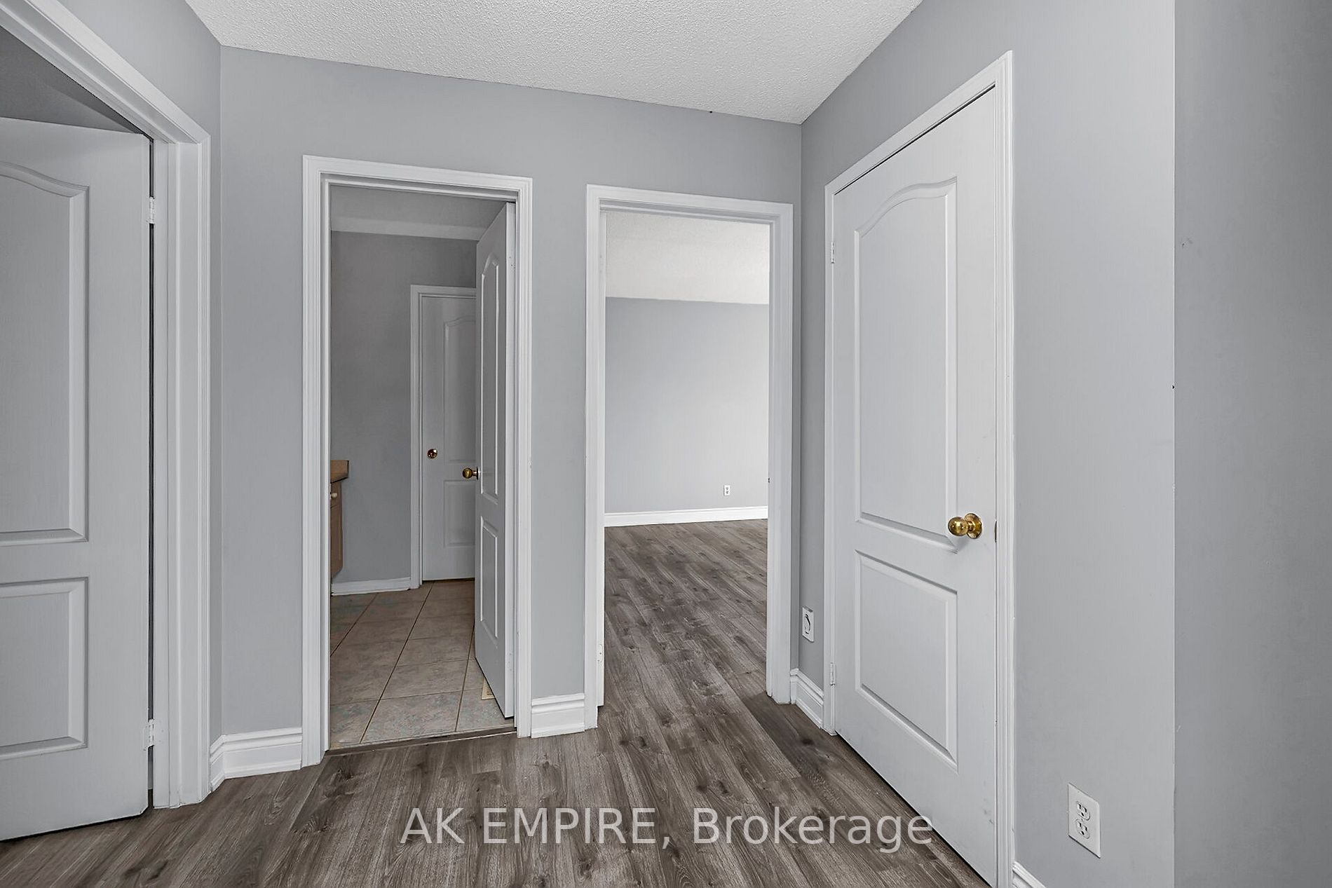 3 Maple Beach Cres