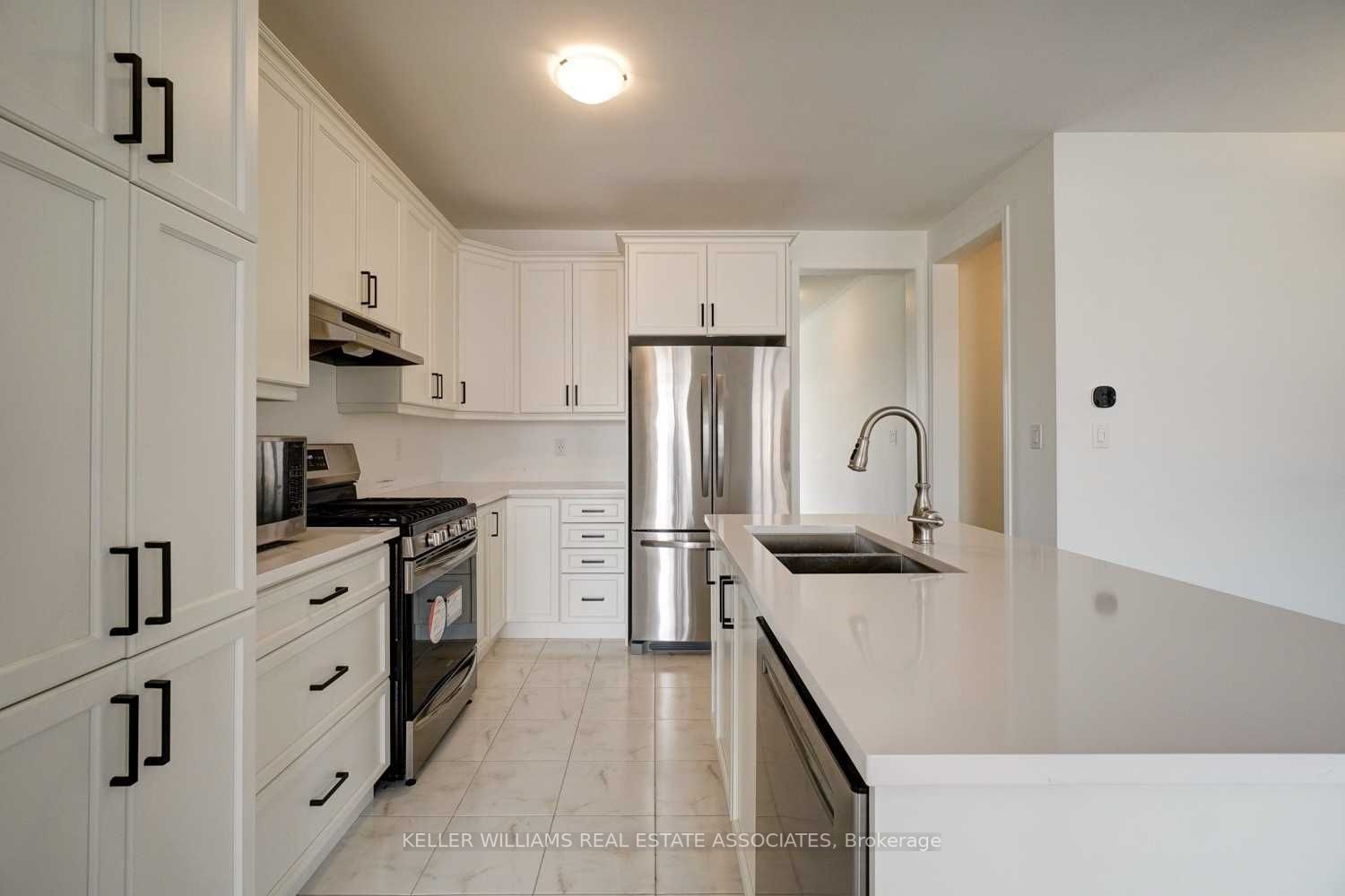 359 Gordon Krantz Avenue