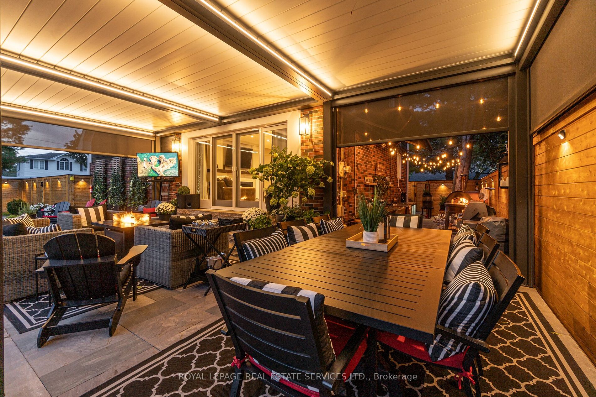818 Whitney Dr