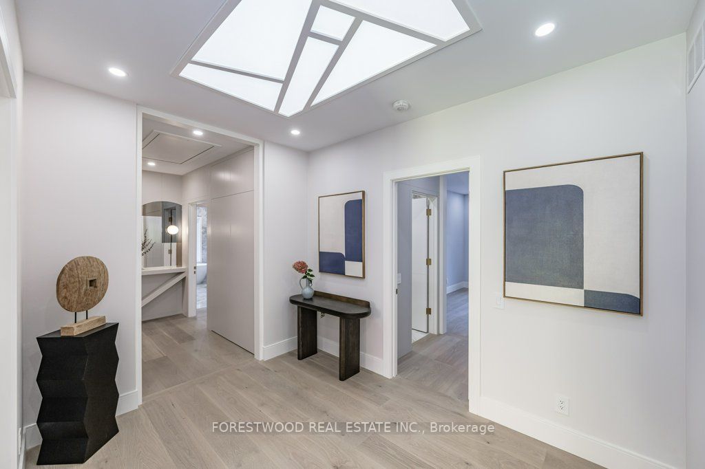 47 Ambleside Ave
