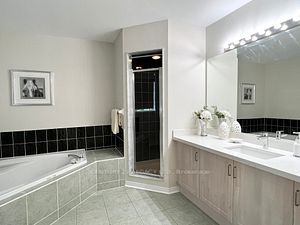 3809 Talias Cres