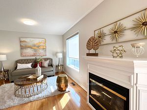 3809 Talias Cres