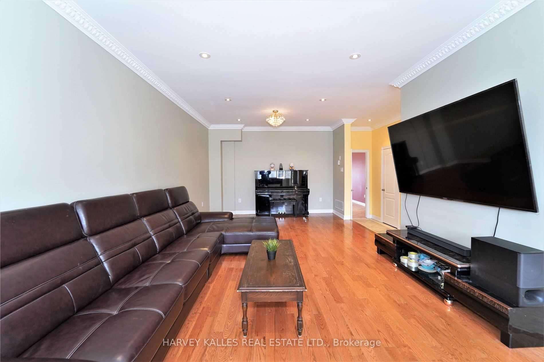 72 Branstone Rd