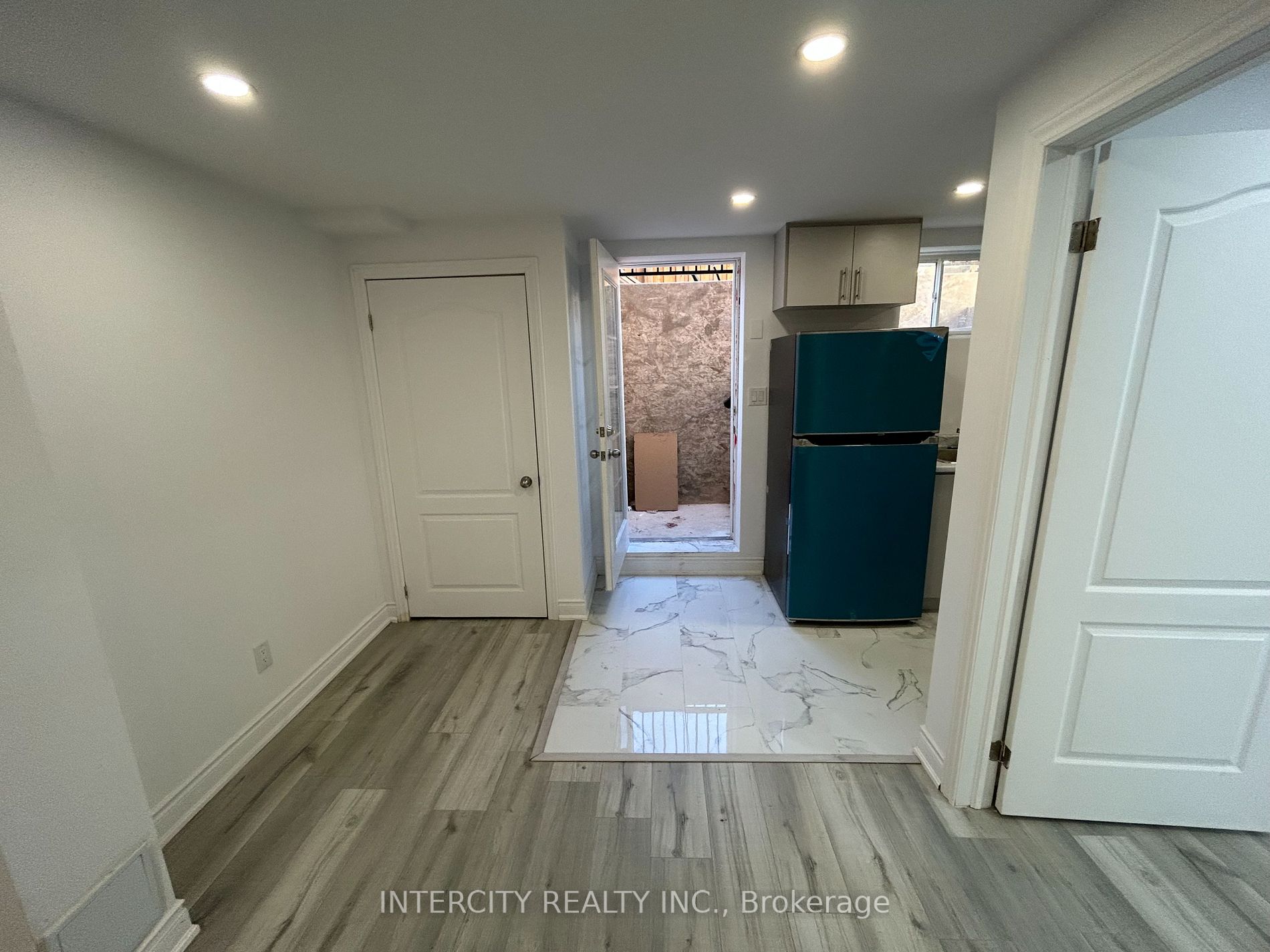 32 Matterhorn Rd