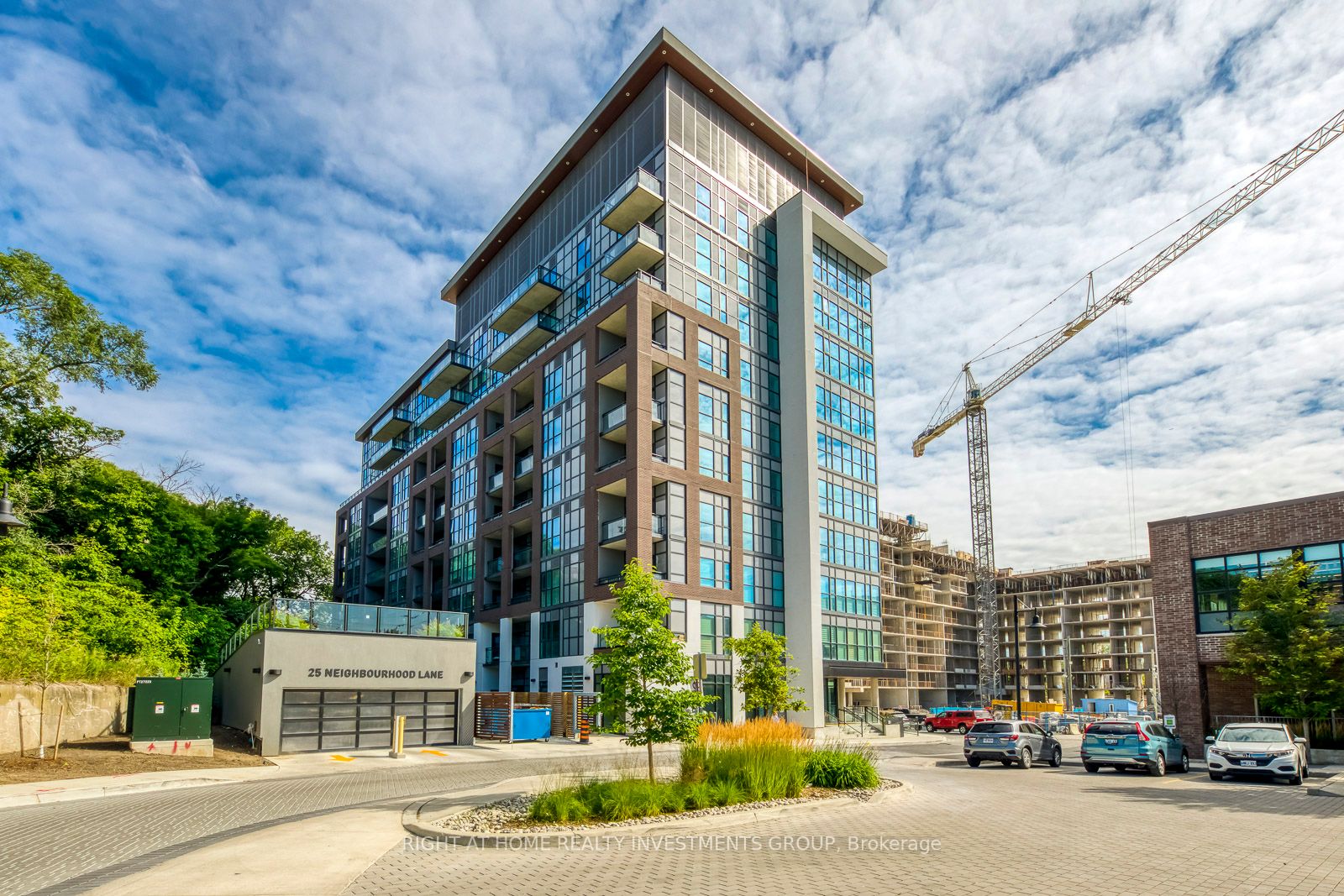 25 Neighbourhood Lane, #414