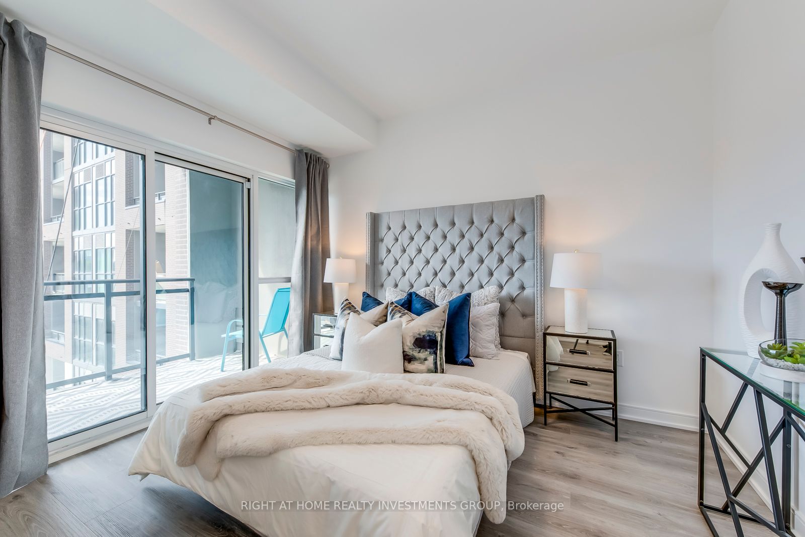 25 Neighbourhood Lane, #414