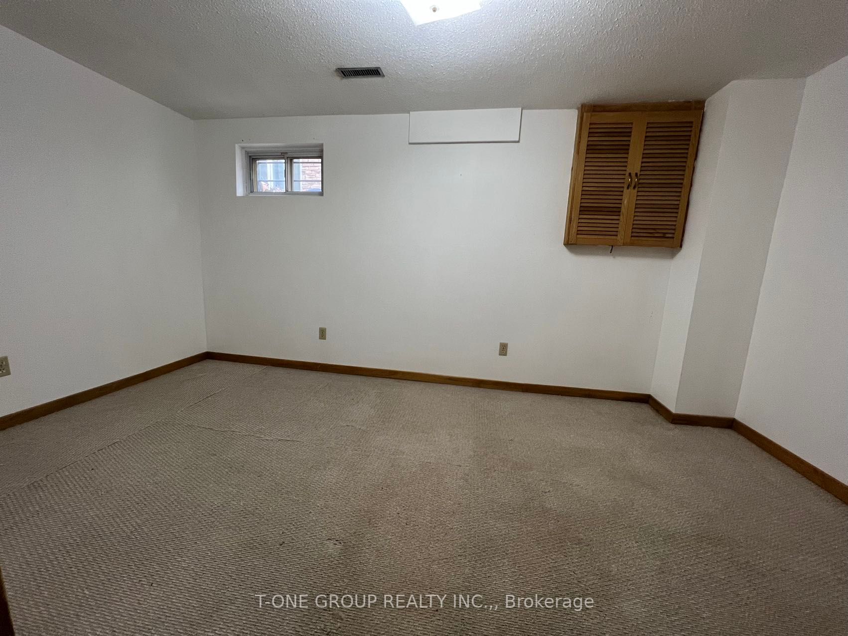 4250 Highgate Cres