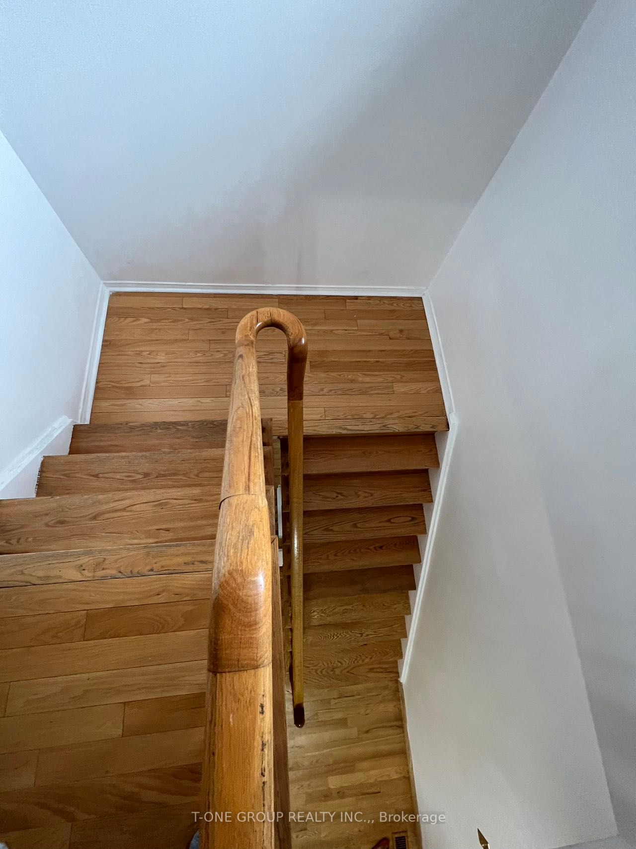 4250 Highgate Cres