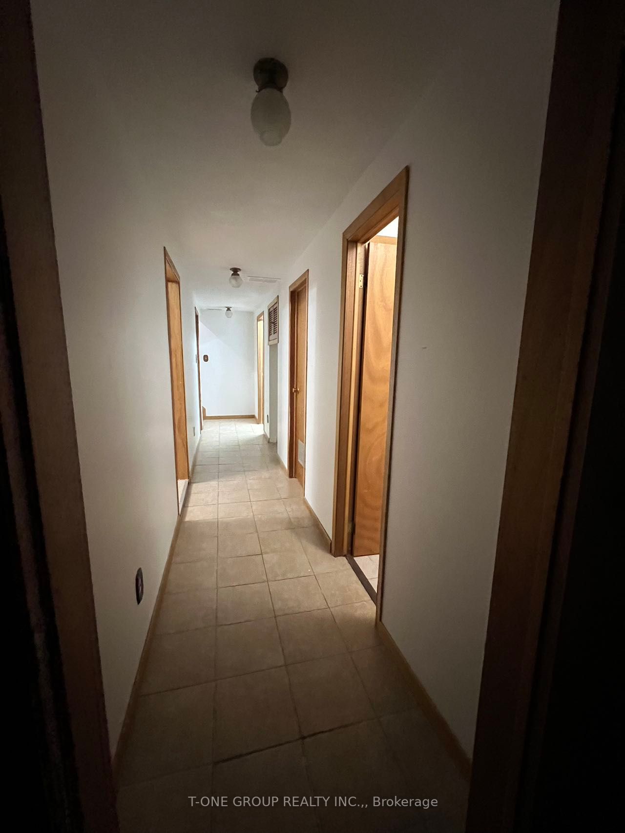 4250 Highgate Cres