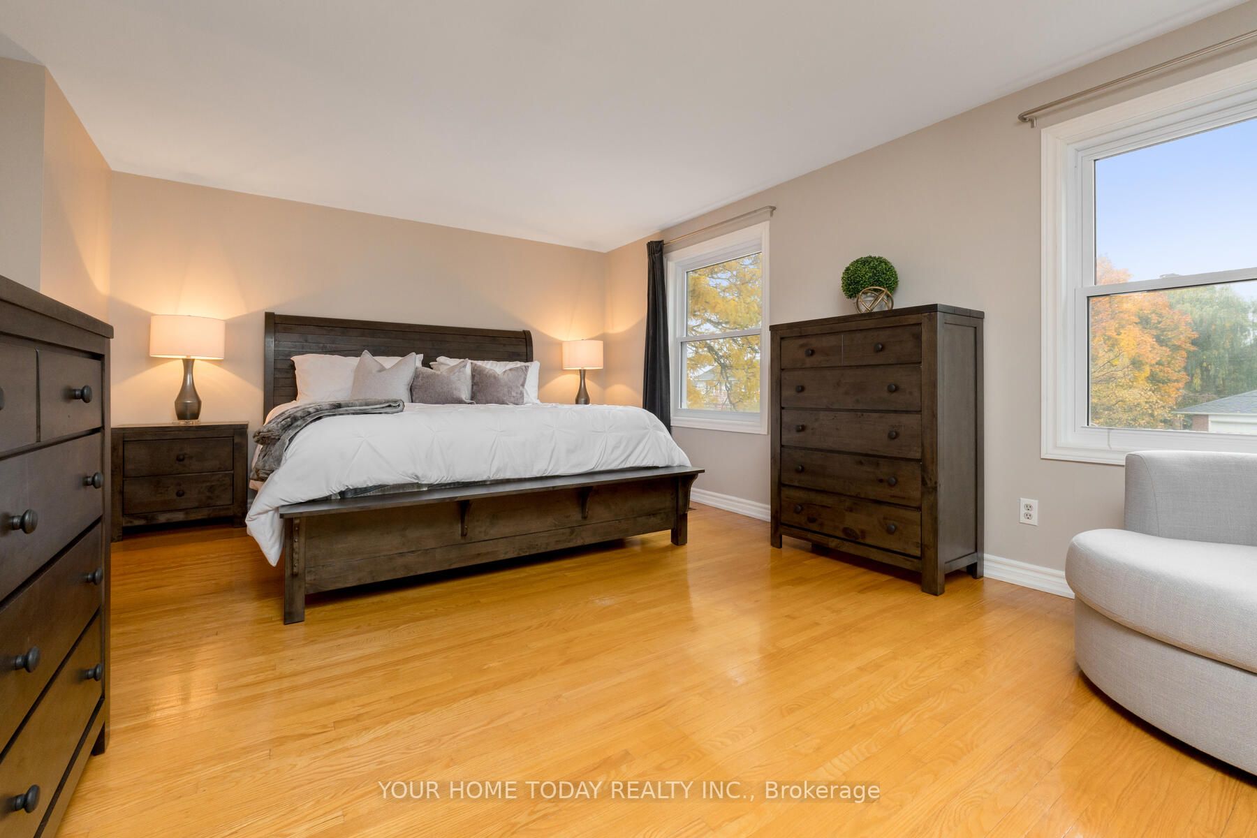3 Regan Cres