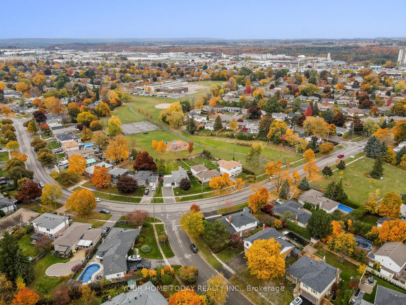 3 Regan Cres