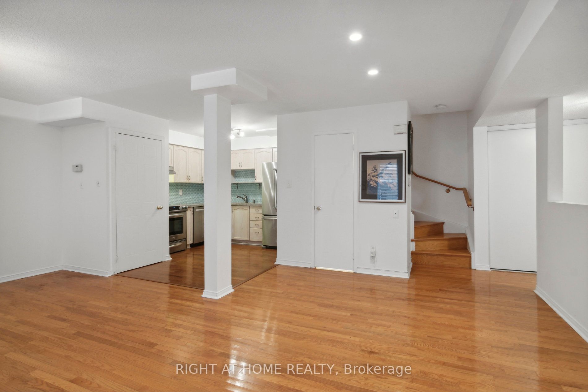 72 Sidney Belsey Cres, #307