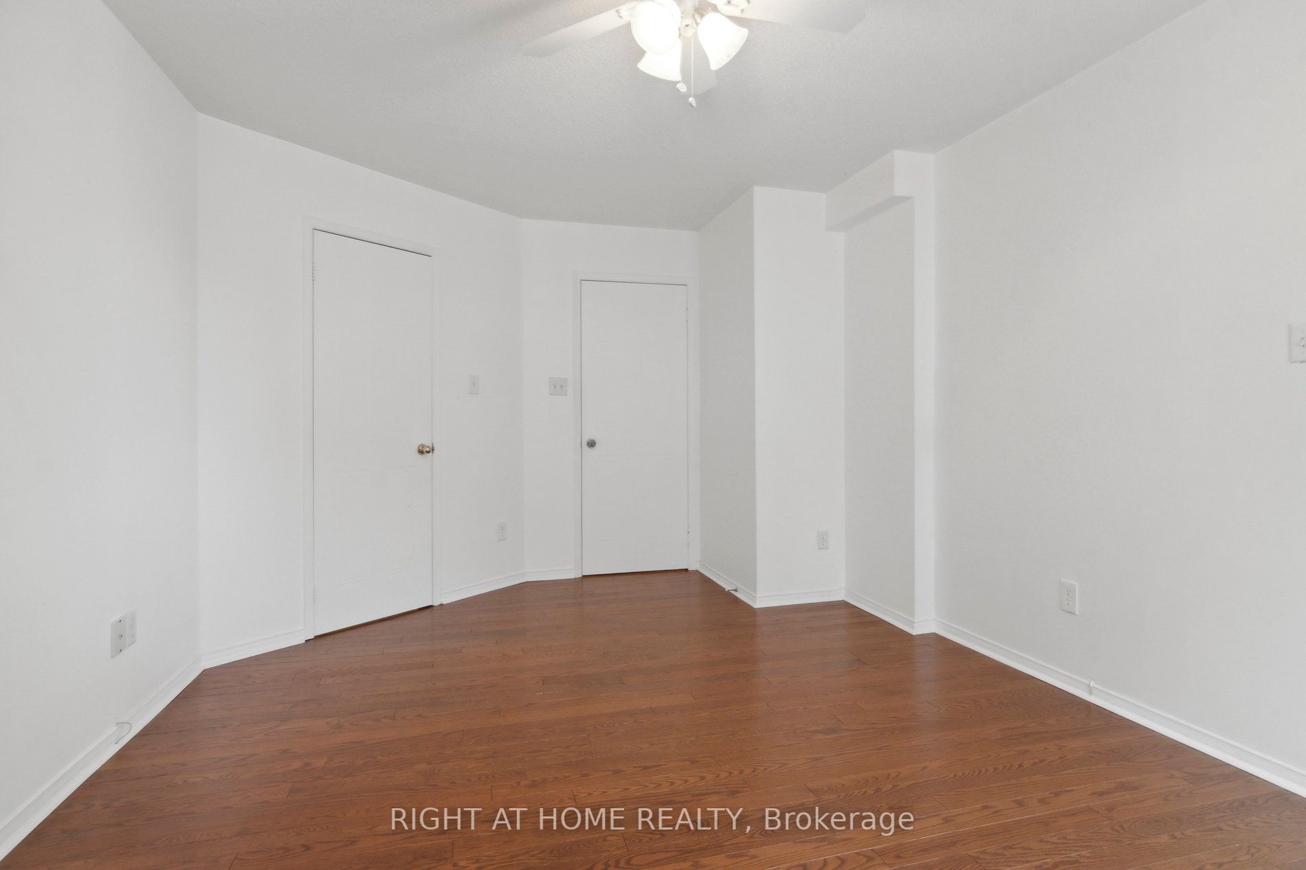 72 Sidney Belsey Cres, #307