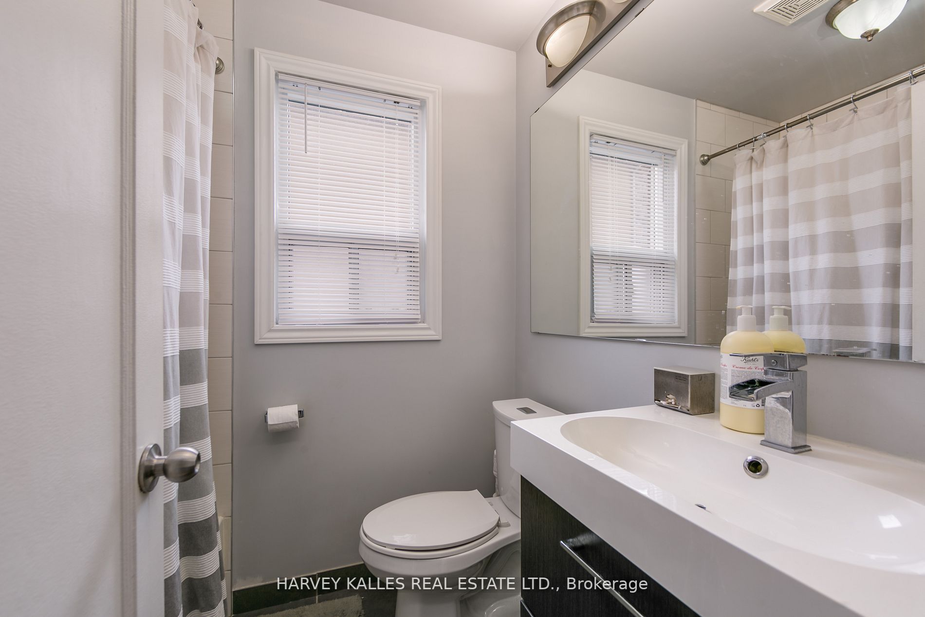 24 Penhurst Ave, #Upper