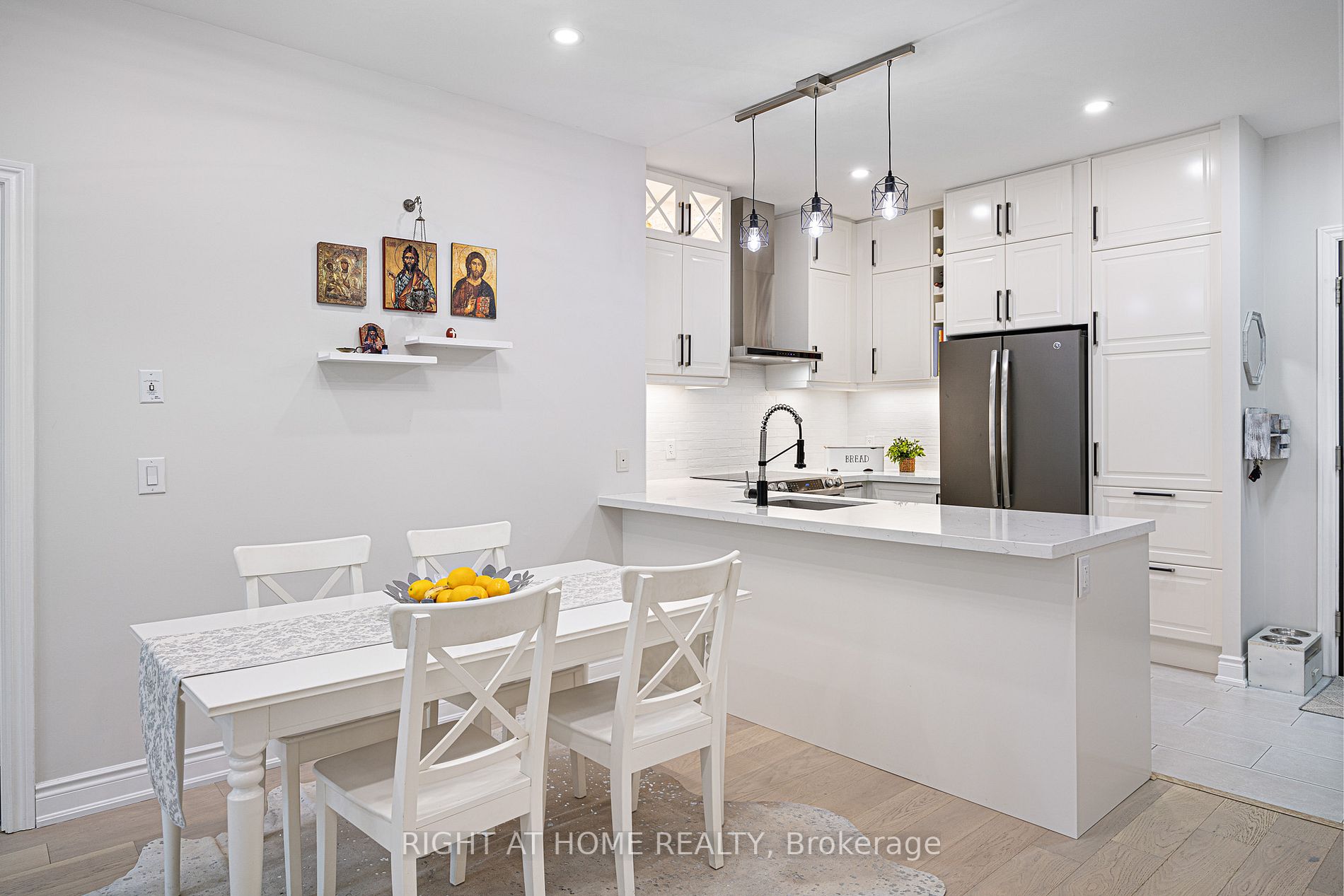 1135 Royal York Road, #103