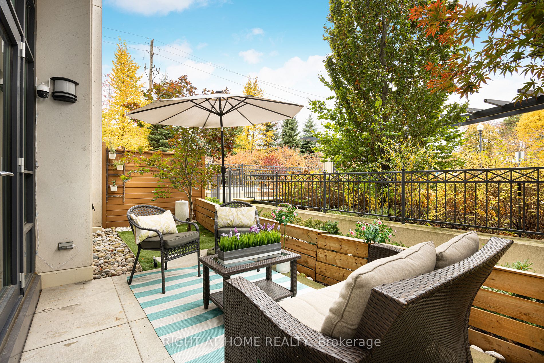 1135 Royal York Road, #103