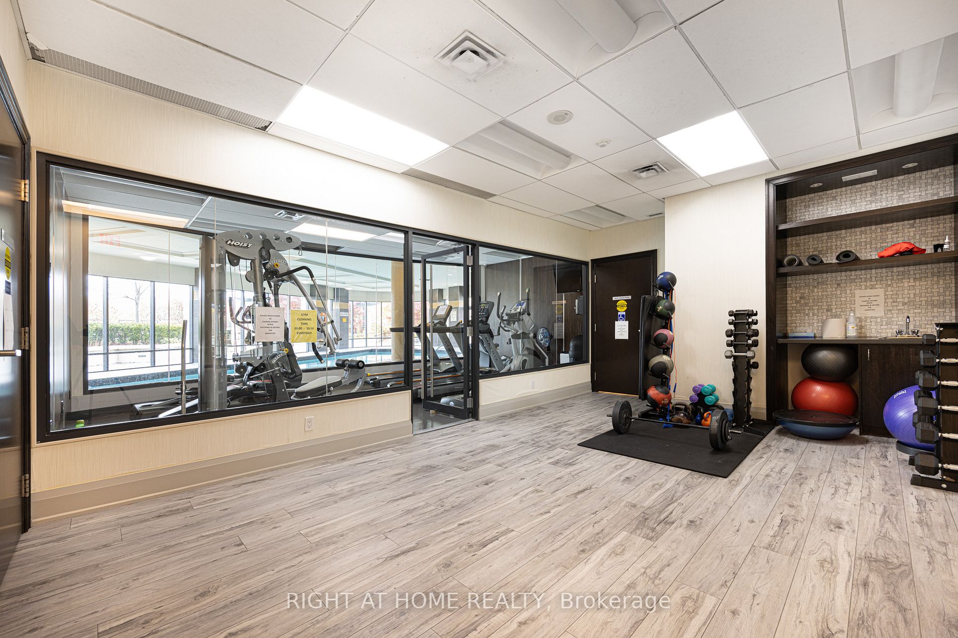 1135 Royal York Road, #103