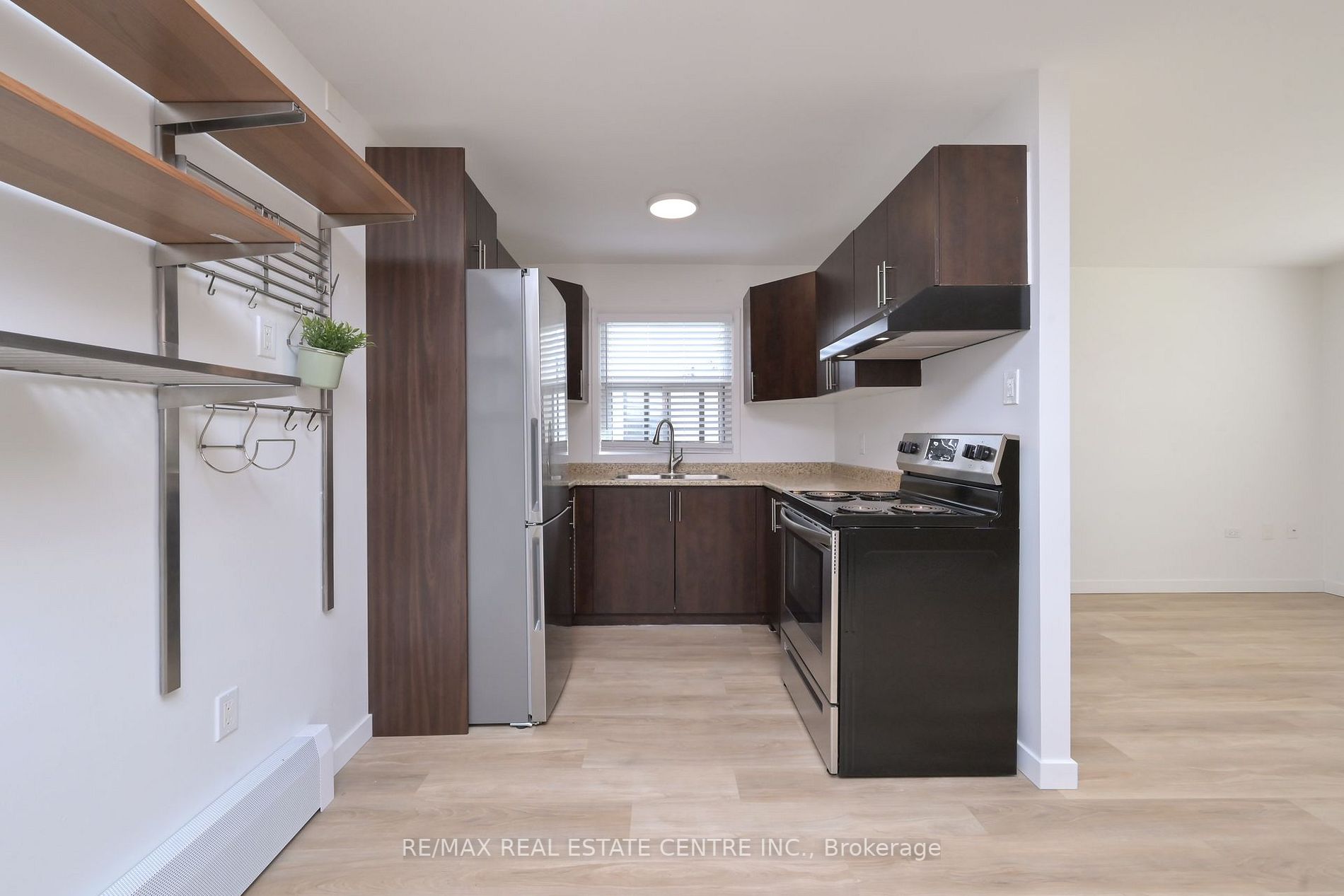 65 First St, #20