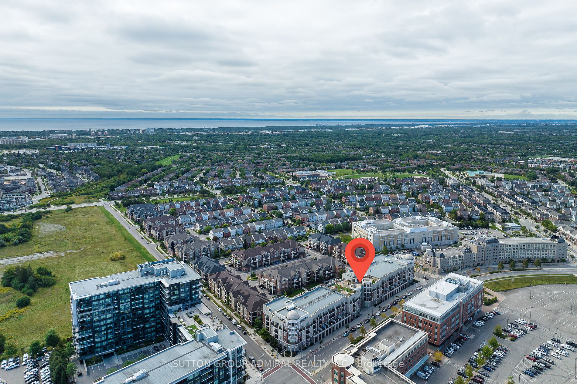 216 Oak Park Blvd, #205
