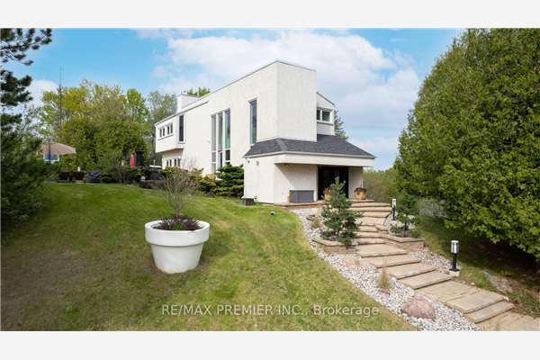 8181 Finnerty Sdrd, Caledon