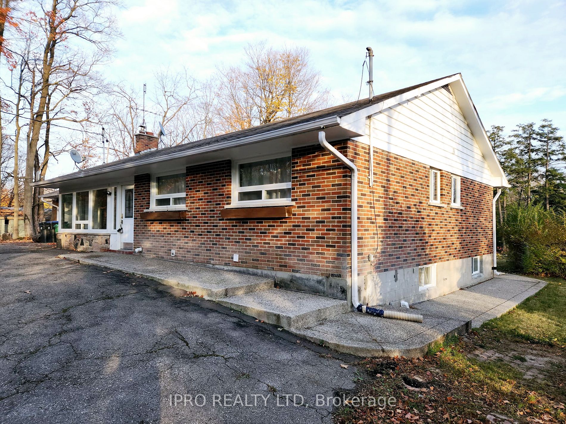 1281 Olde Base Line Road