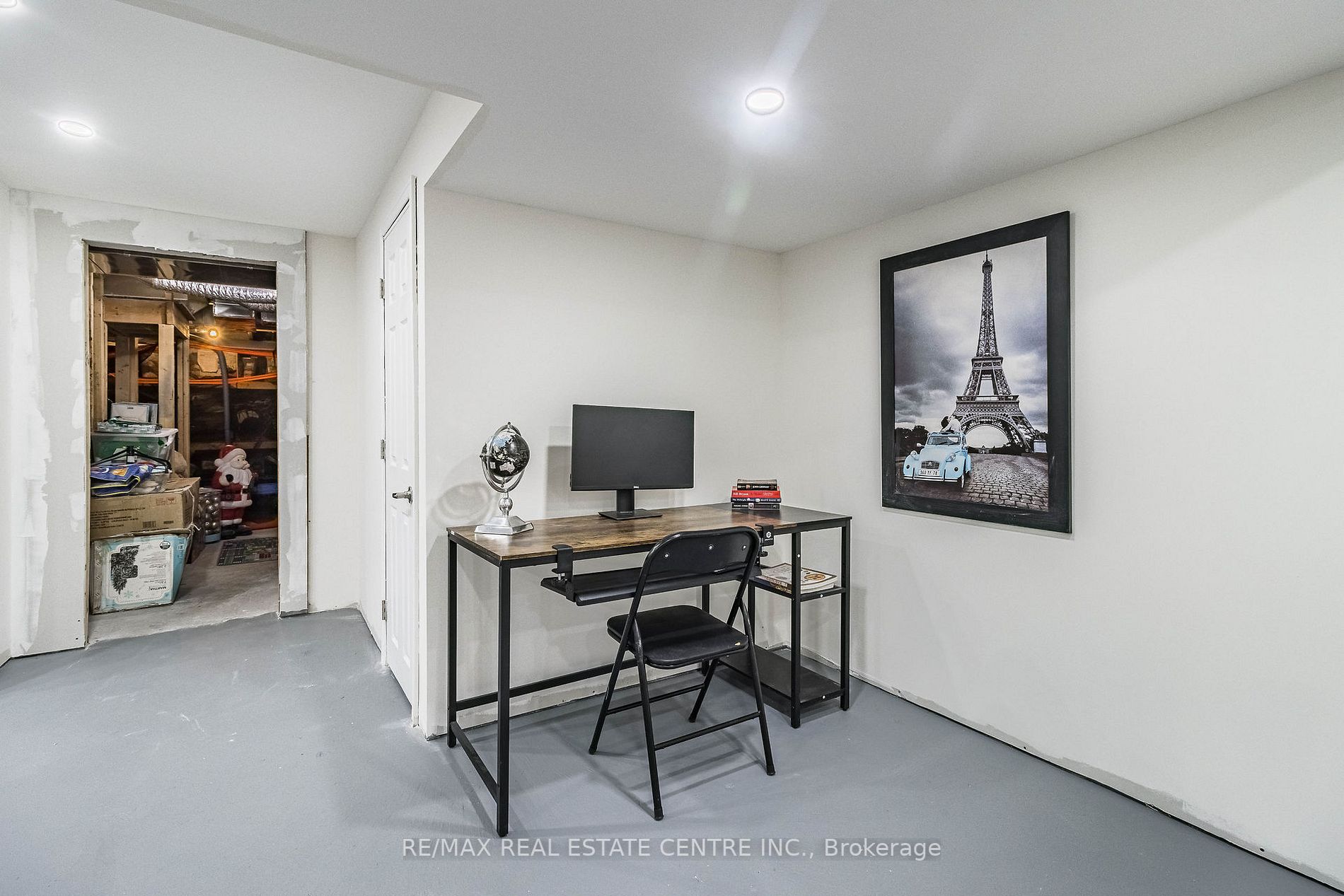 415 Pozbou Cres