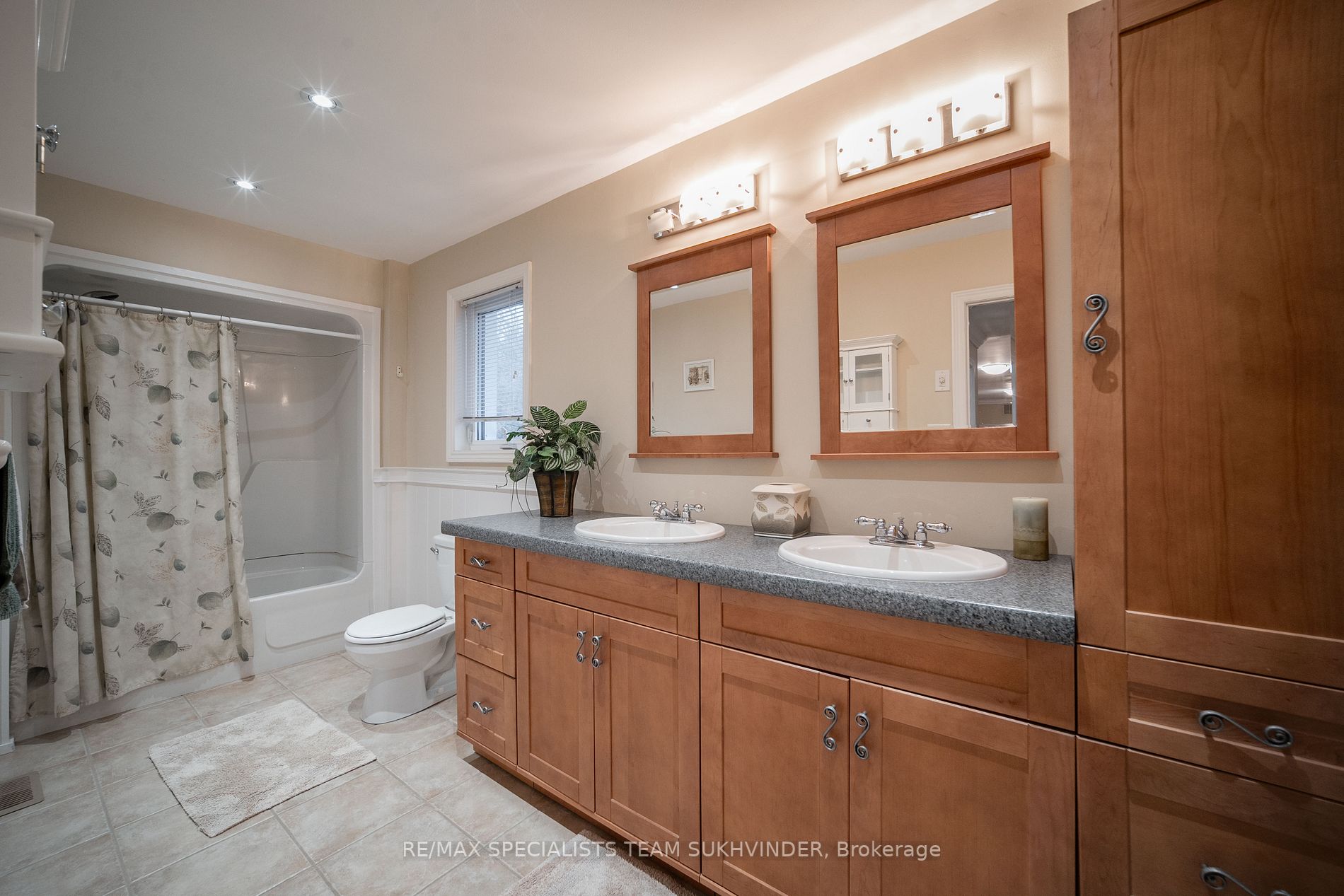 21 Southridge Tr