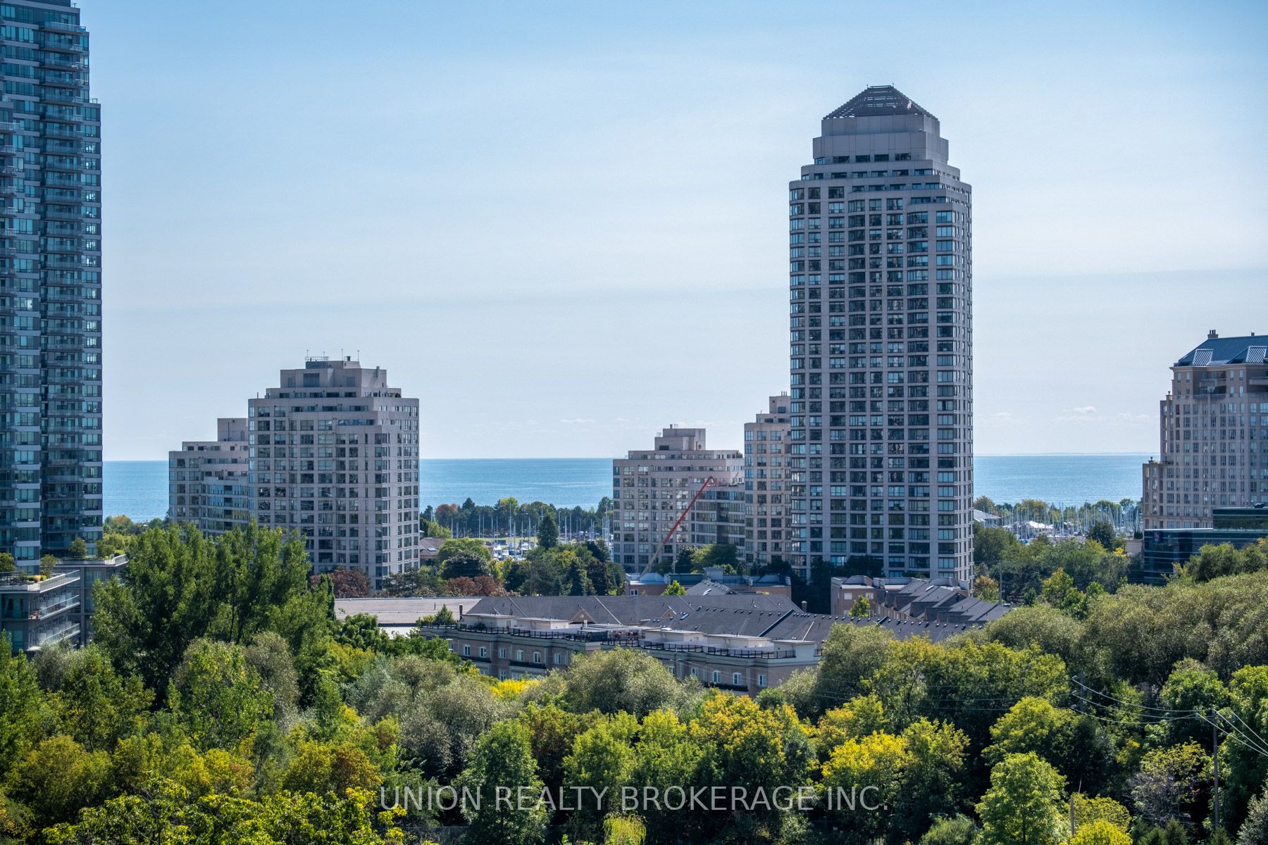 155 Legion Road N, #905