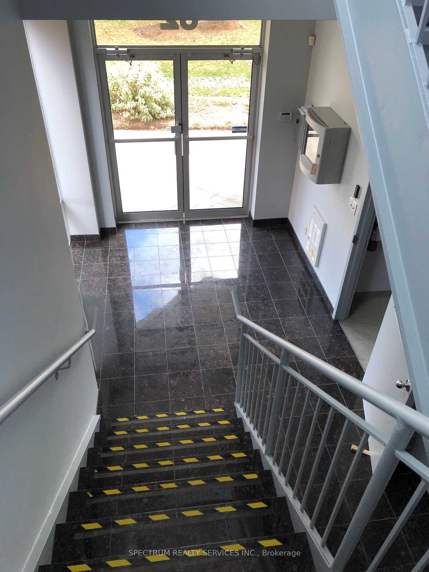 32 Nixon Rd, #Unit 1