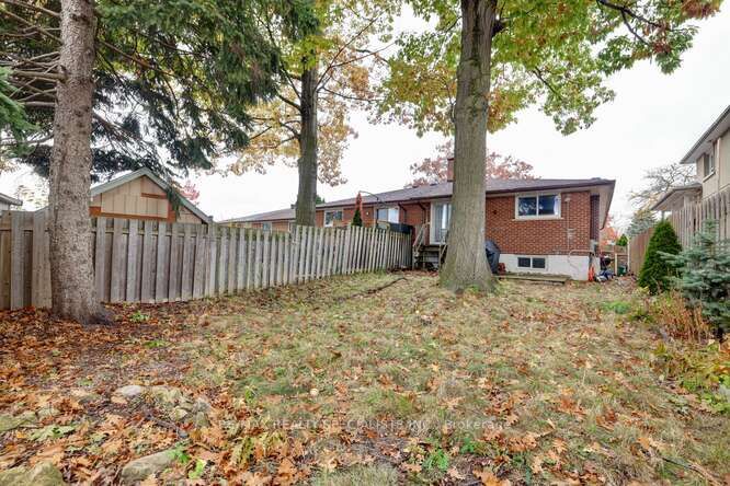 1198 Fairdale Dr