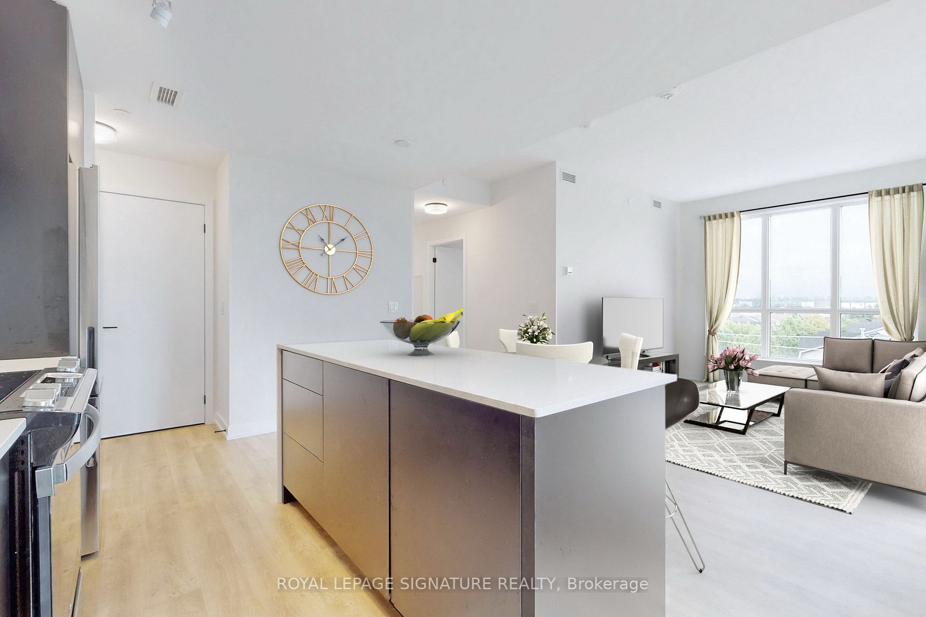 2300 St. Clair Ave, #517