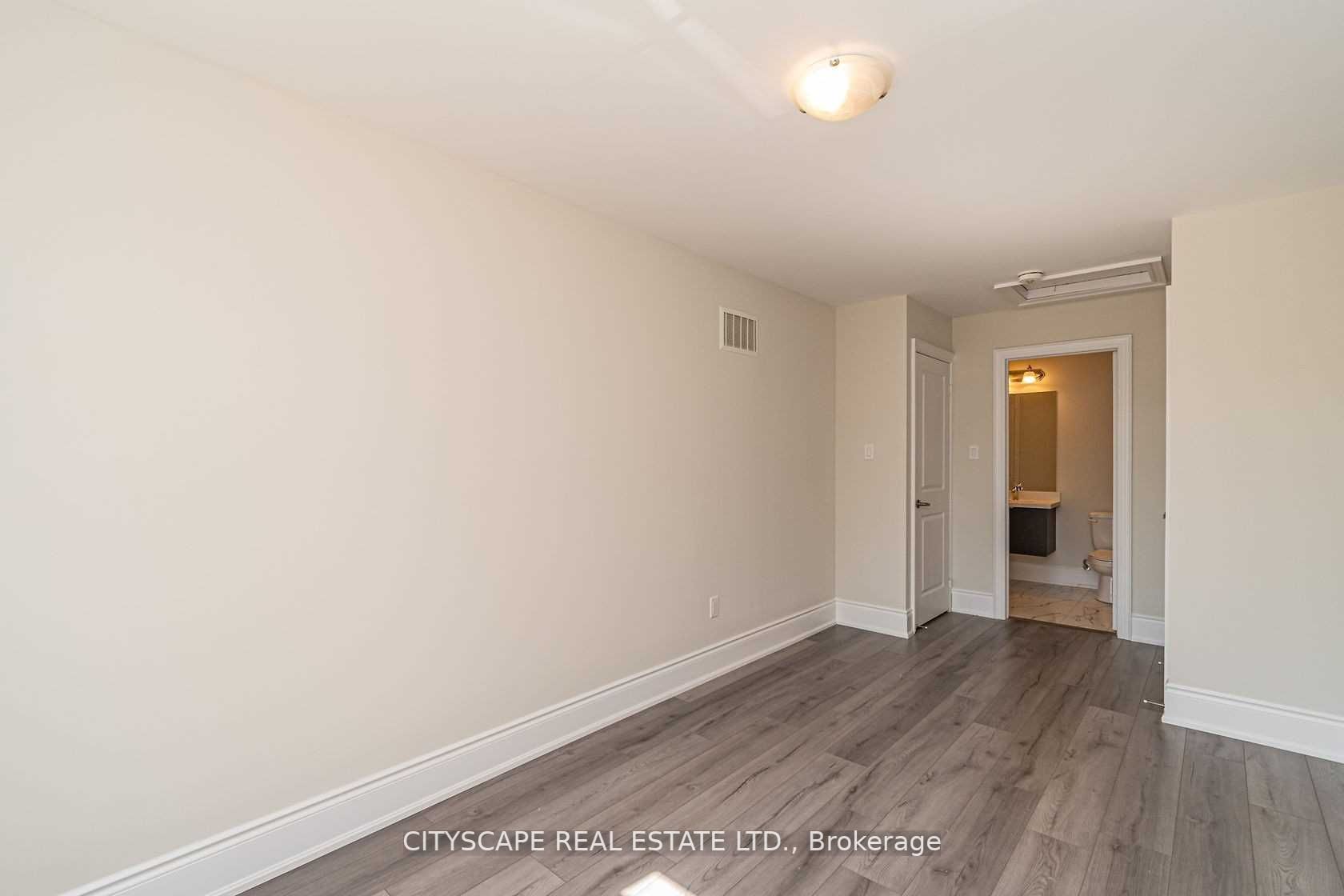5222 Pinedale Dr