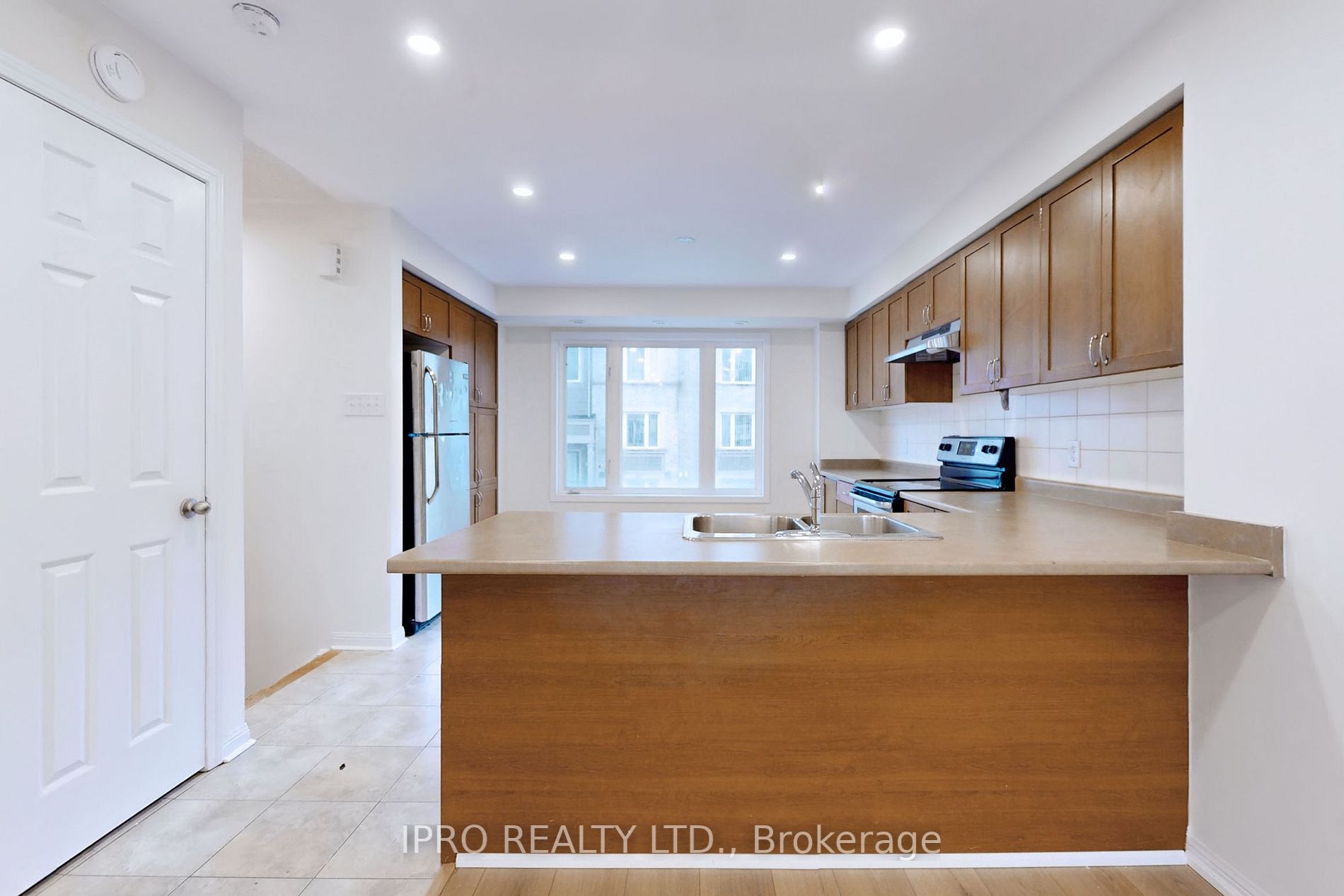 2891 Rio Crt, #12