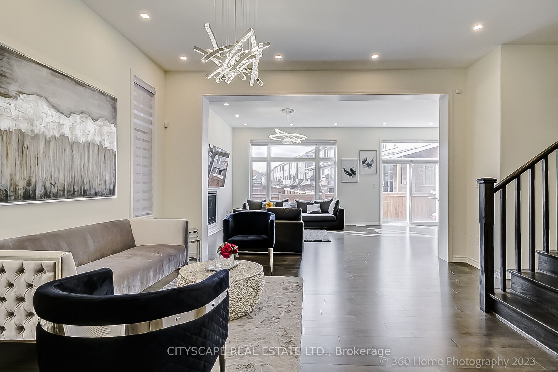 603 Kennedy Circ
